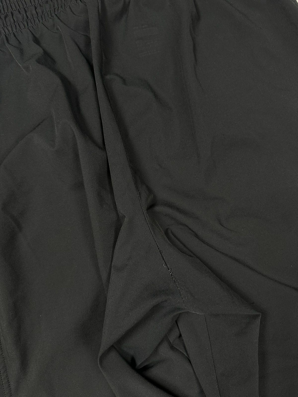 Nike × Vintage Vintage y2k Nike Black Track Pants Swoosh Size US 34 / EU 50 - 11 Thumbnail