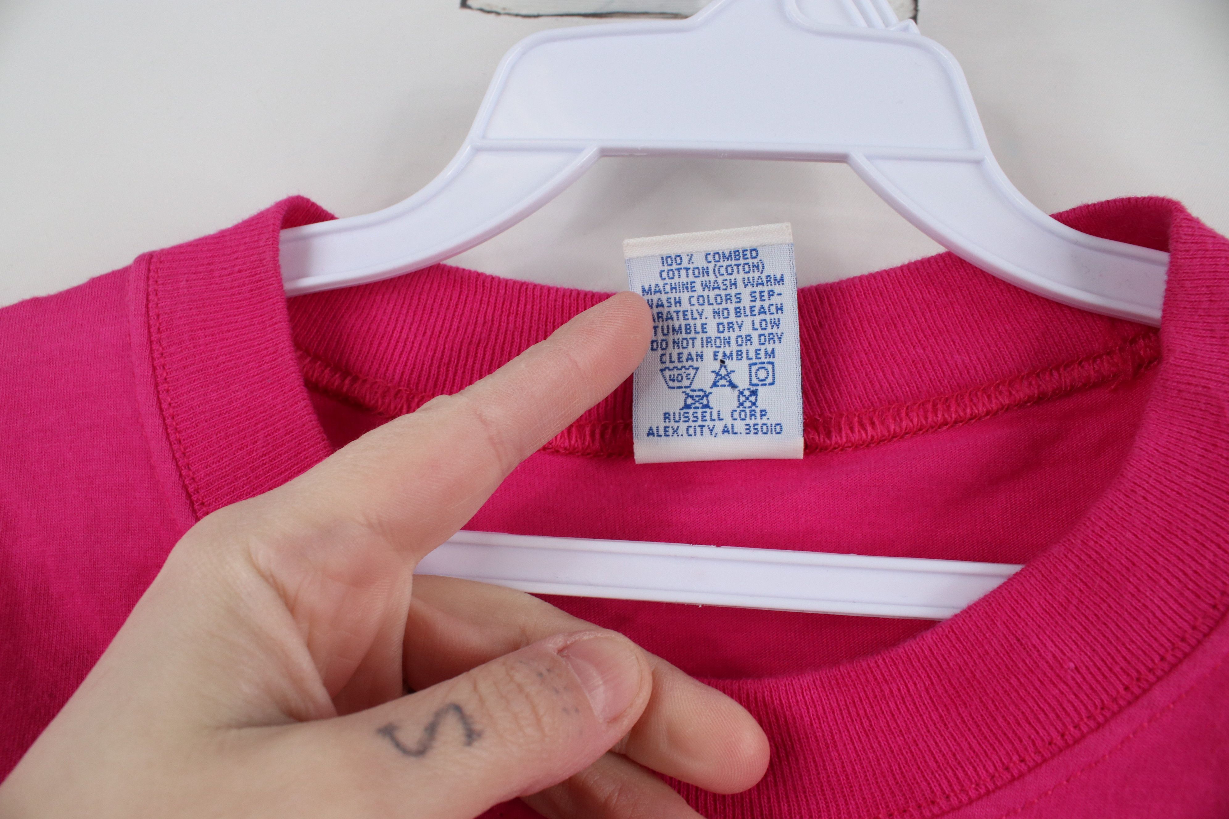 Russell Athletic × Vintage Vintage 90s Russell Athletic Blank Cotton T-Shirt Pink USA Size US L / EU 52-54 / 3 - 8 Thumbnail