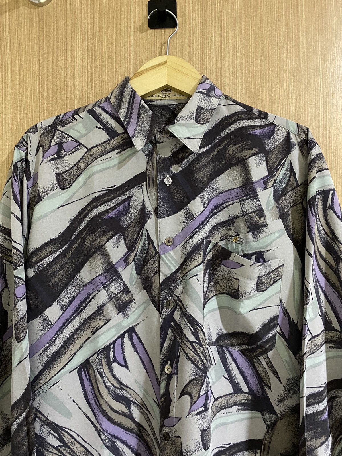 Balenciaga Vintage balenciaga BB nice design button up shirt Size US L / EU 52-54 / 3 - 2 Thumbnail