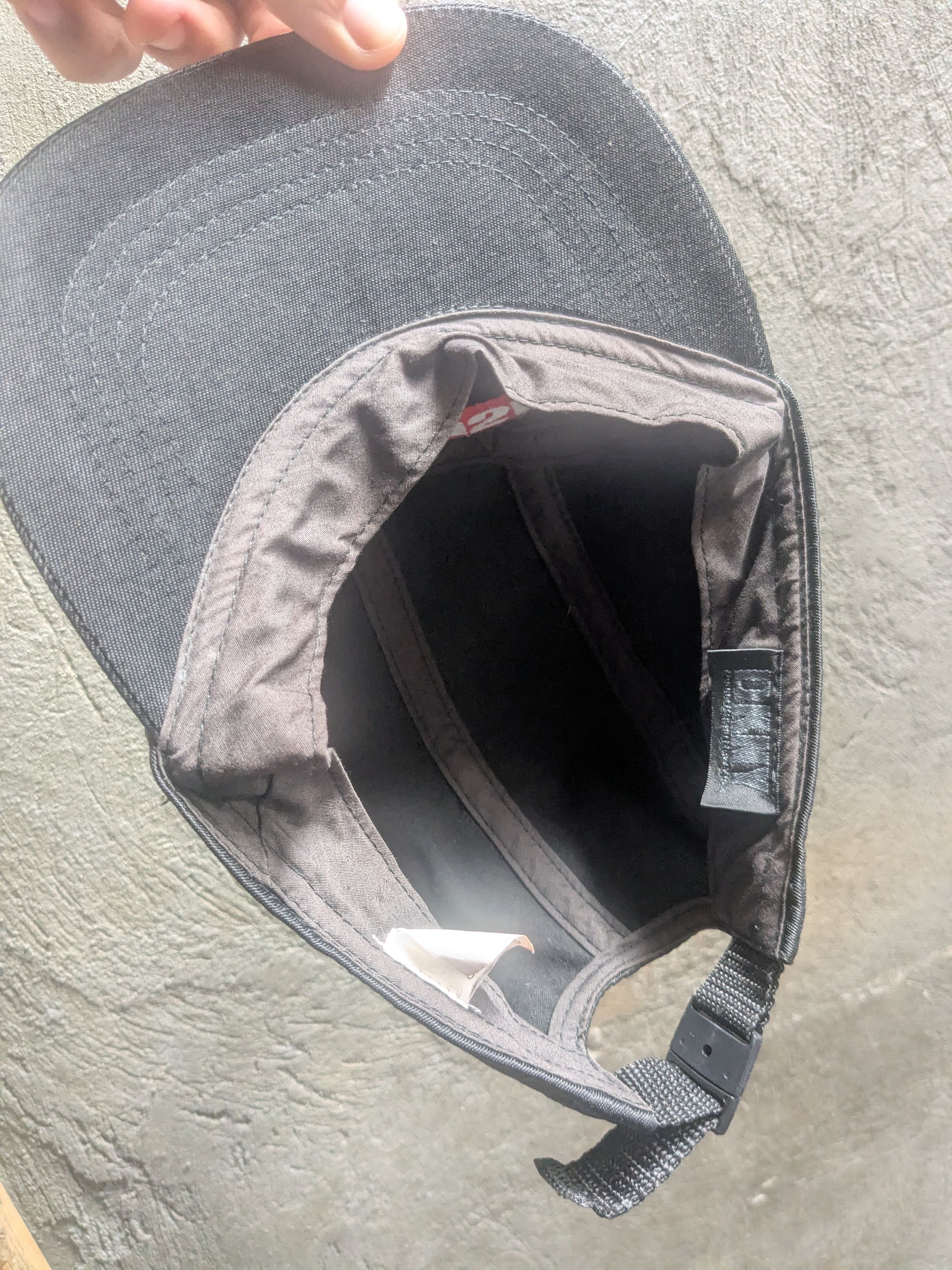 DKNY dkny usa vintage 90'$ authentic panel cap Size ONE SIZE - 5 Thumbnail