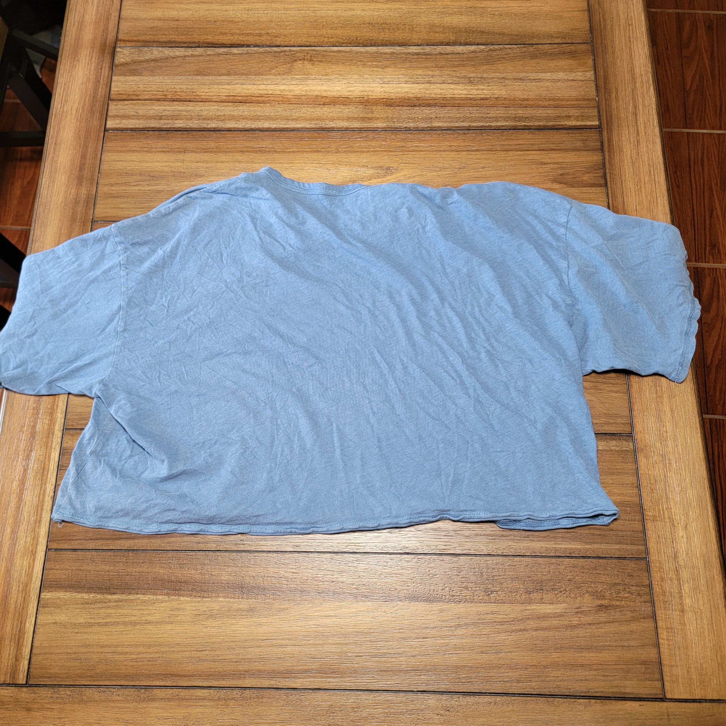 American Eagle Outfitters American Eagle SS Crop Tee "Protect Your Planet" - Size XL Size XL / US 12-14 / IT 48-50 - 3 Thumbnail