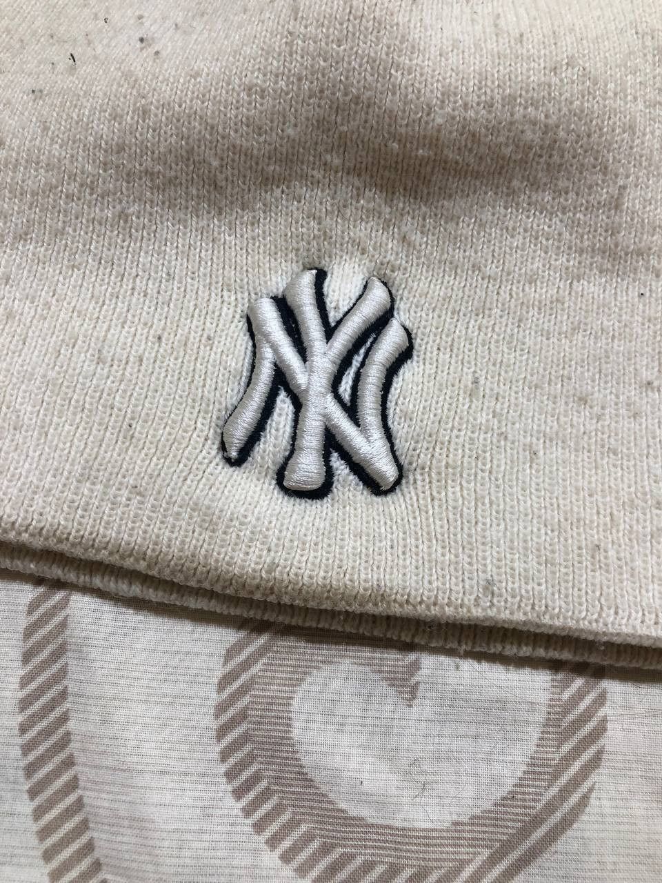 New York Yankees New York Yankees Cream Beanie Cap with Embroidered Logo Size ONE SIZE - 2 Thumbnail