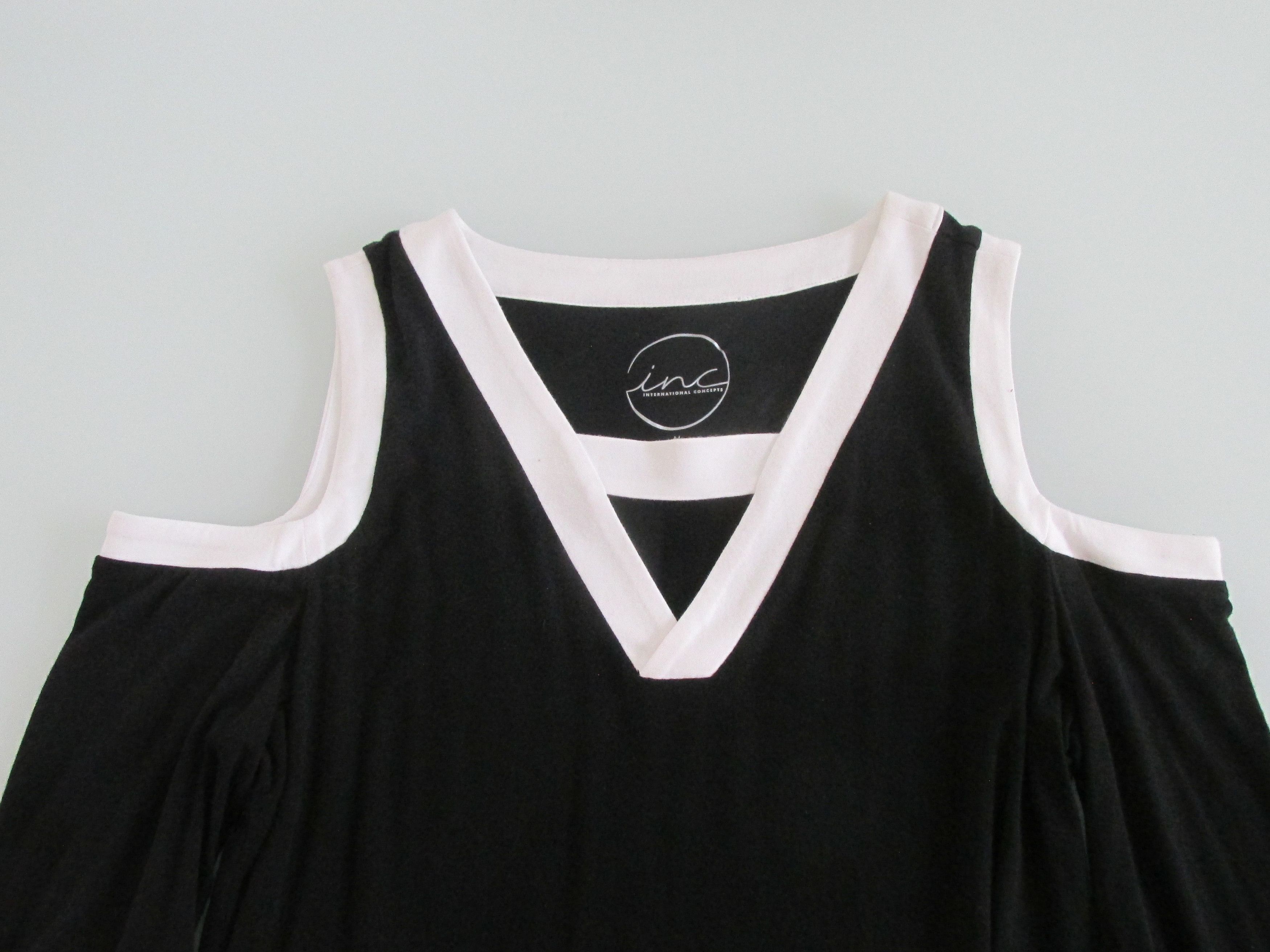 I.N.C INC International Concepts Cold Shoulder Blouse Size Medium Size M / US 6-8 / IT 42-44 - 3 Thumbnail