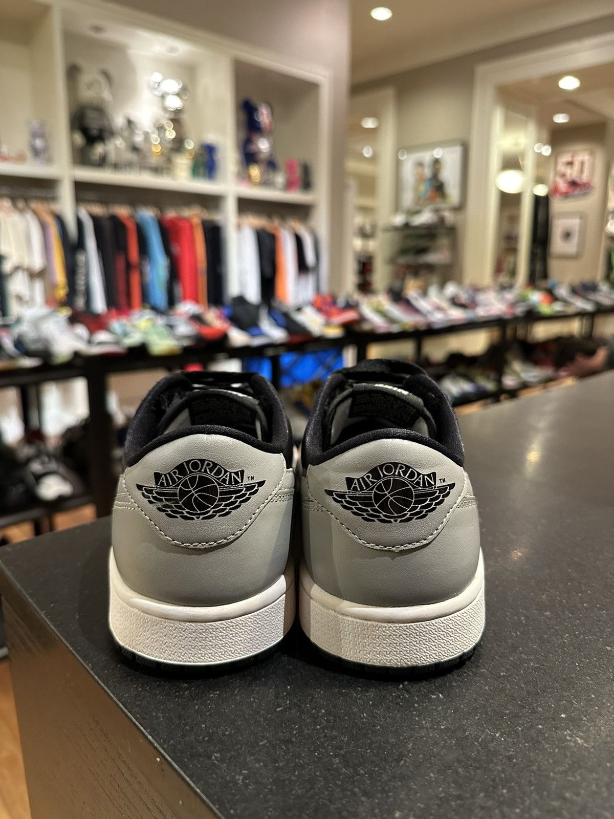Jordan Brand Air Jordan 1 low shadow Size US 8 / EU 41 - 3 Thumbnail