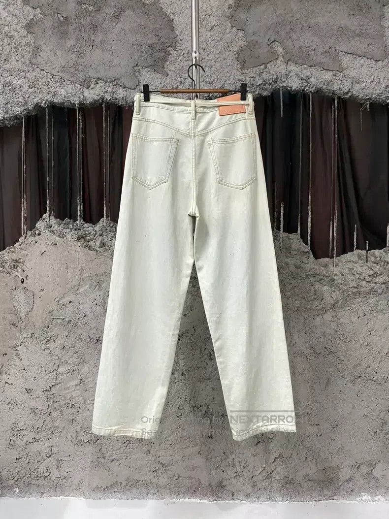 Acne Studios Acne Studios white jeans Size US 26 / EU 42 - 2 Thumbnail