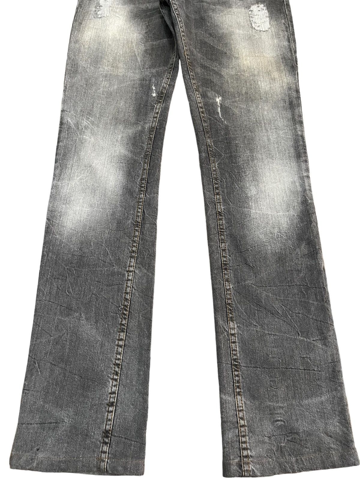 Zara Vintage Zara Trafaluc Buttonfly Distressed Black Faded Jeans Size US 31 - 5 Thumbnail