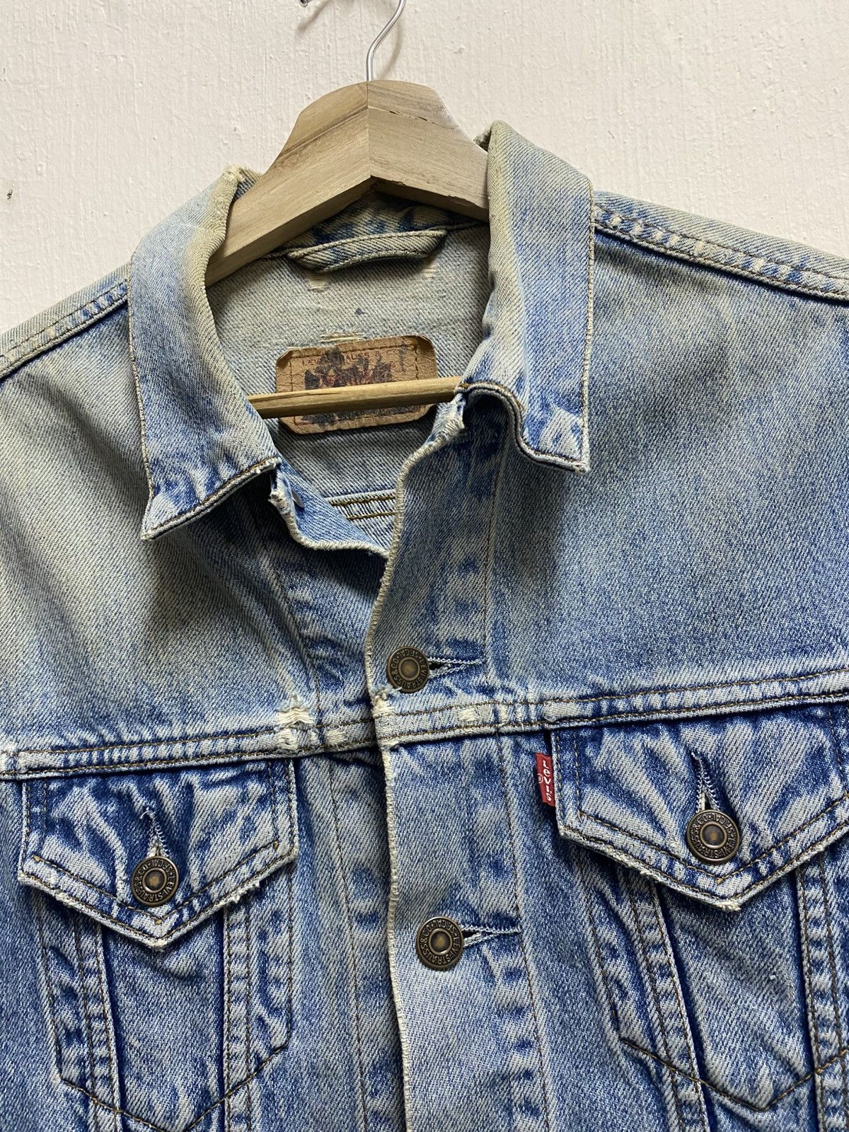 Levi's Vintage Clothing Levi's Faded Denim Jaket Size US XS / EU 42 / 0 - 10 Thumbnail