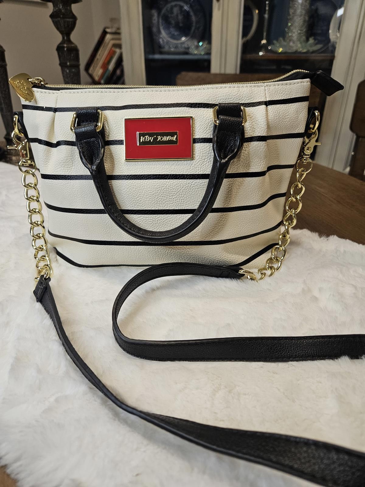 Designer Betsey Johnson Striped Crossbody Handbag Size ONE SIZE - 1 Thumbnail