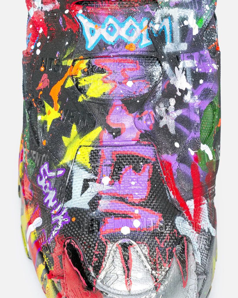Vetements o1s1v1r1oon0925 Reebok Instapump Fury in Black Graffiti Size US 9 / EU 42 - 5 Thumbnail