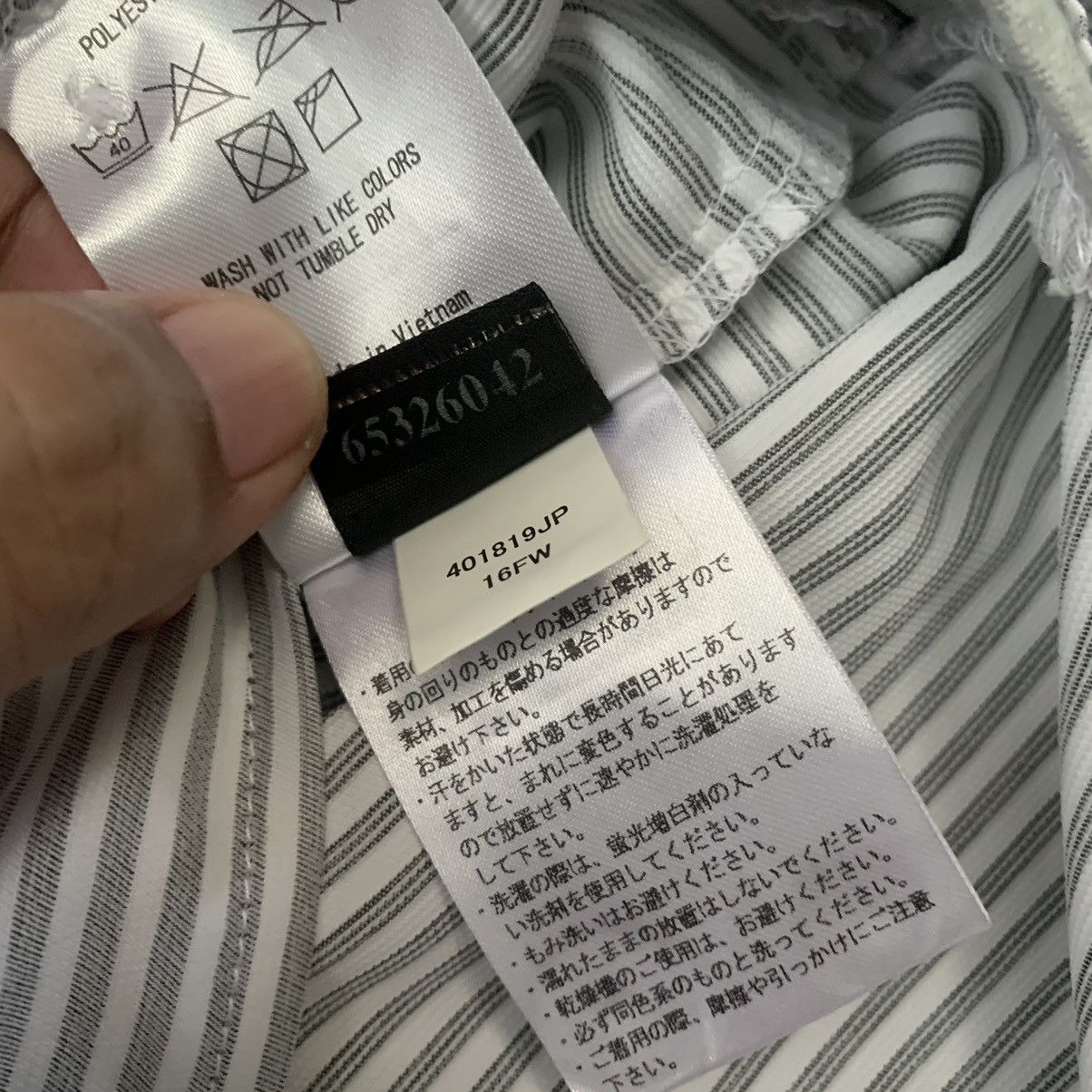 Oakley 🔥OAKLEY STRIPES HIDEN BUTTON SHIRT Size US M / EU 48-50 / 2 - 14 Thumbnail