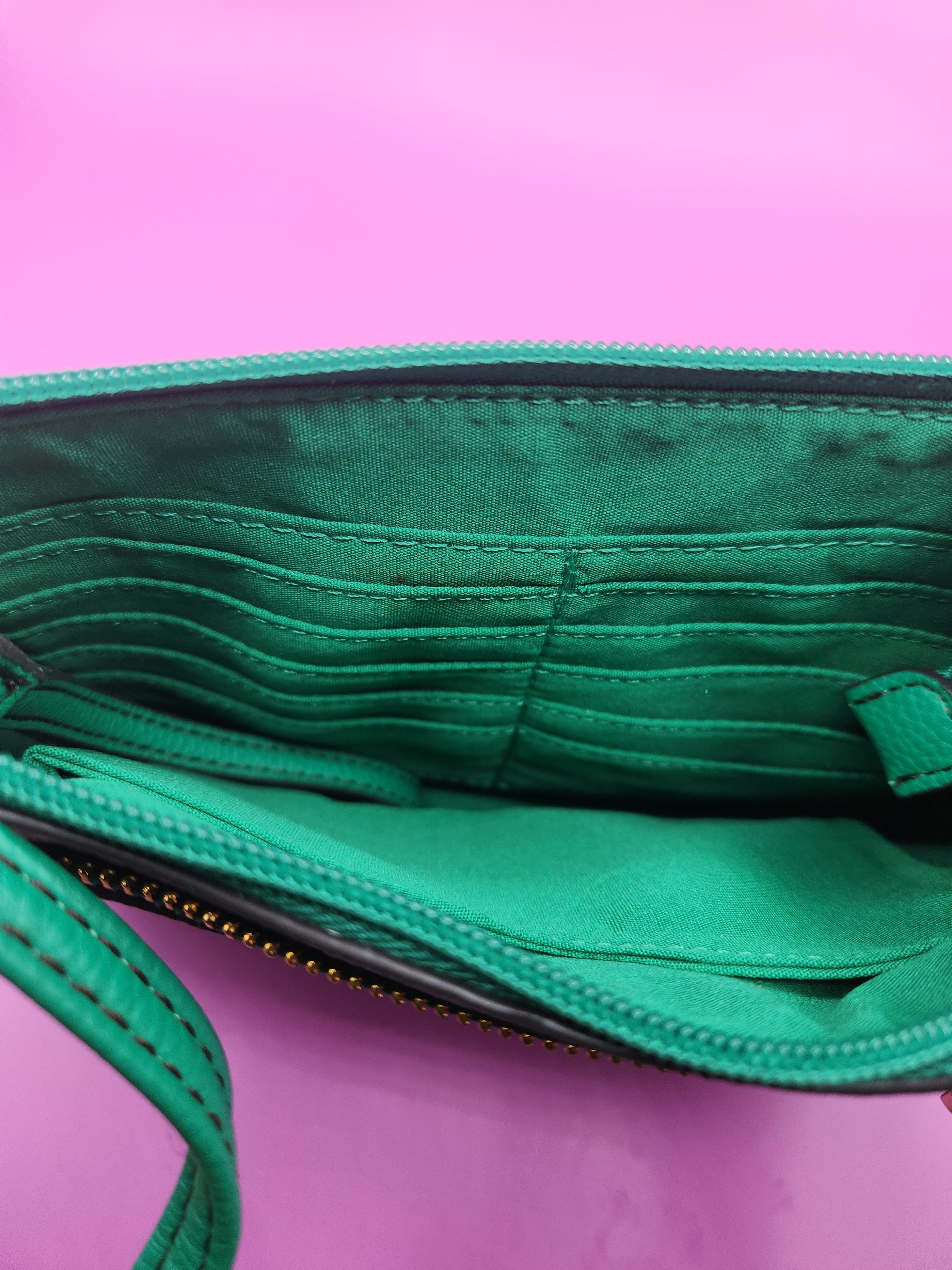 Liz Claiborne Liz Claiborne Elly Convertible Crossbody Bag Green NWT Size ONE SIZE - 4 Thumbnail