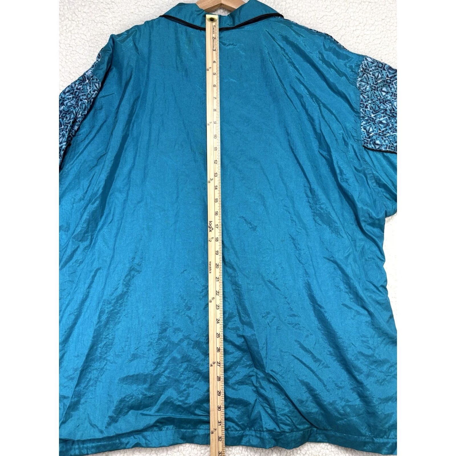 Vintage VINTAGE Honors Plus Size 1X 18/20 Nylon Windbreaker Track Jacket 80s Bold Teal Print Jacket Men/Men's? Size XL / US 12-14 / IT 48-50 - 6 Thumbnail