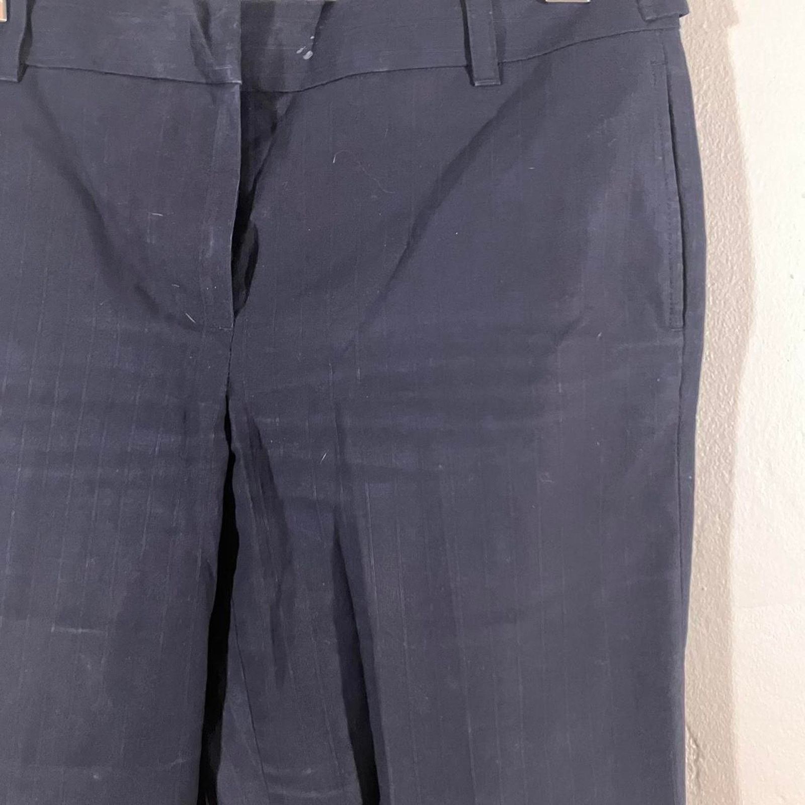 J.Crew J. Crew Favorite Fit Navy Blue Pinstripe Slack Pants Size 28" / US 6 / IT 42 - 2 Thumbnail