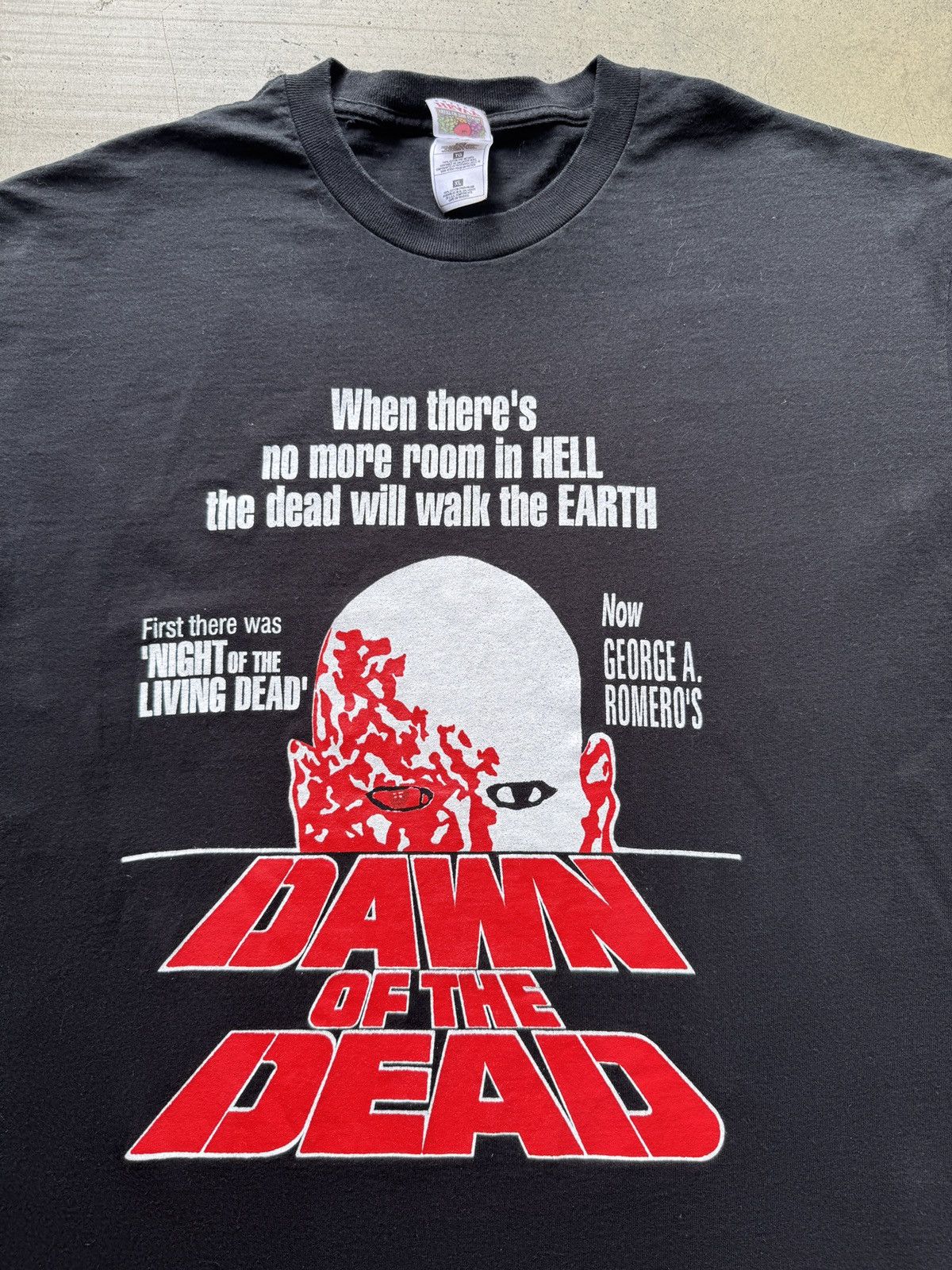 Vintage ‘90s Dawn Of The Dead Movie Promo Vintage Tee Shirt Horror Size US XL / EU 56 / 4 - 5 Thumbnail