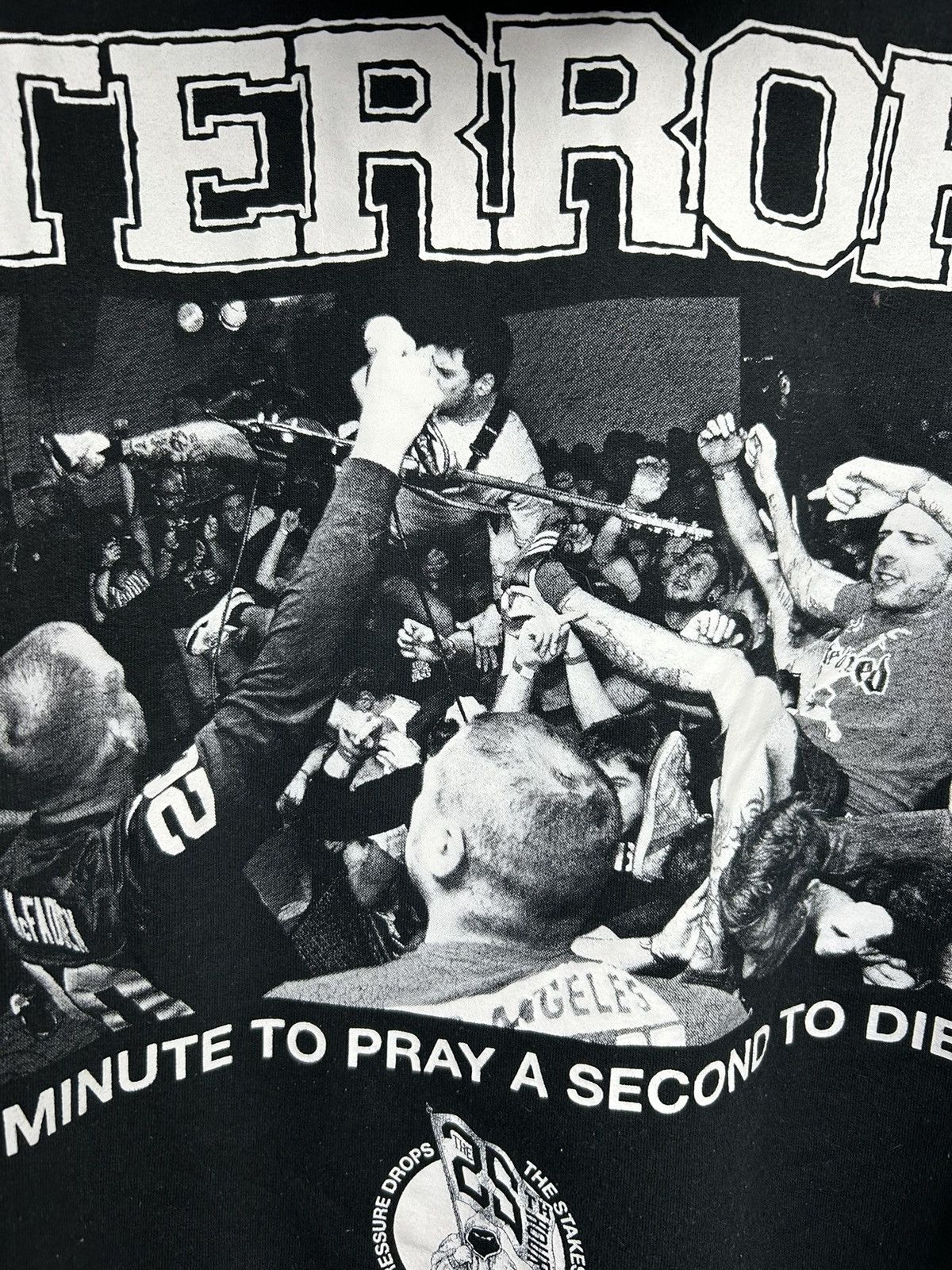 Vintage Vintage Terror Hoodie A minute to pray a second to die Size US M / EU 48-50 / 2 - 18 Thumbnail
