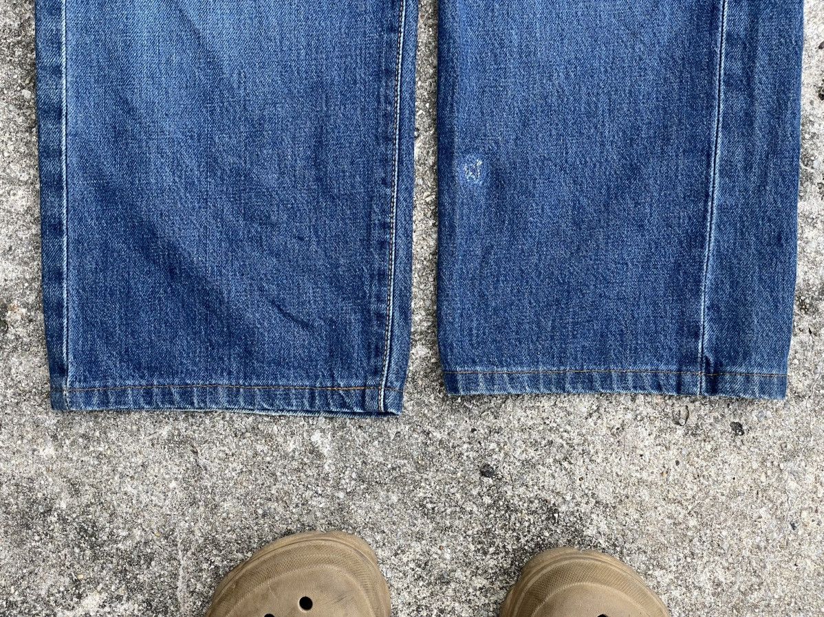 Edwin Vintage Rare Button Edwin 505 Selvedge (J23-11) Size US 28 / EU 44 - 8 Thumbnail