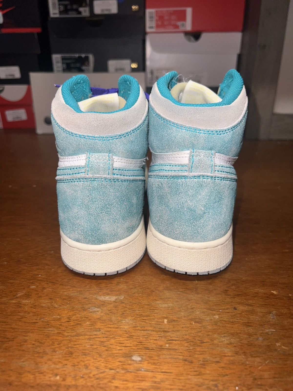 Nike Air Jordan 1 Retro High OG GS Turbo Green size 6.5Y Size US 6.5 / EU 39-40 - 5 Thumbnail