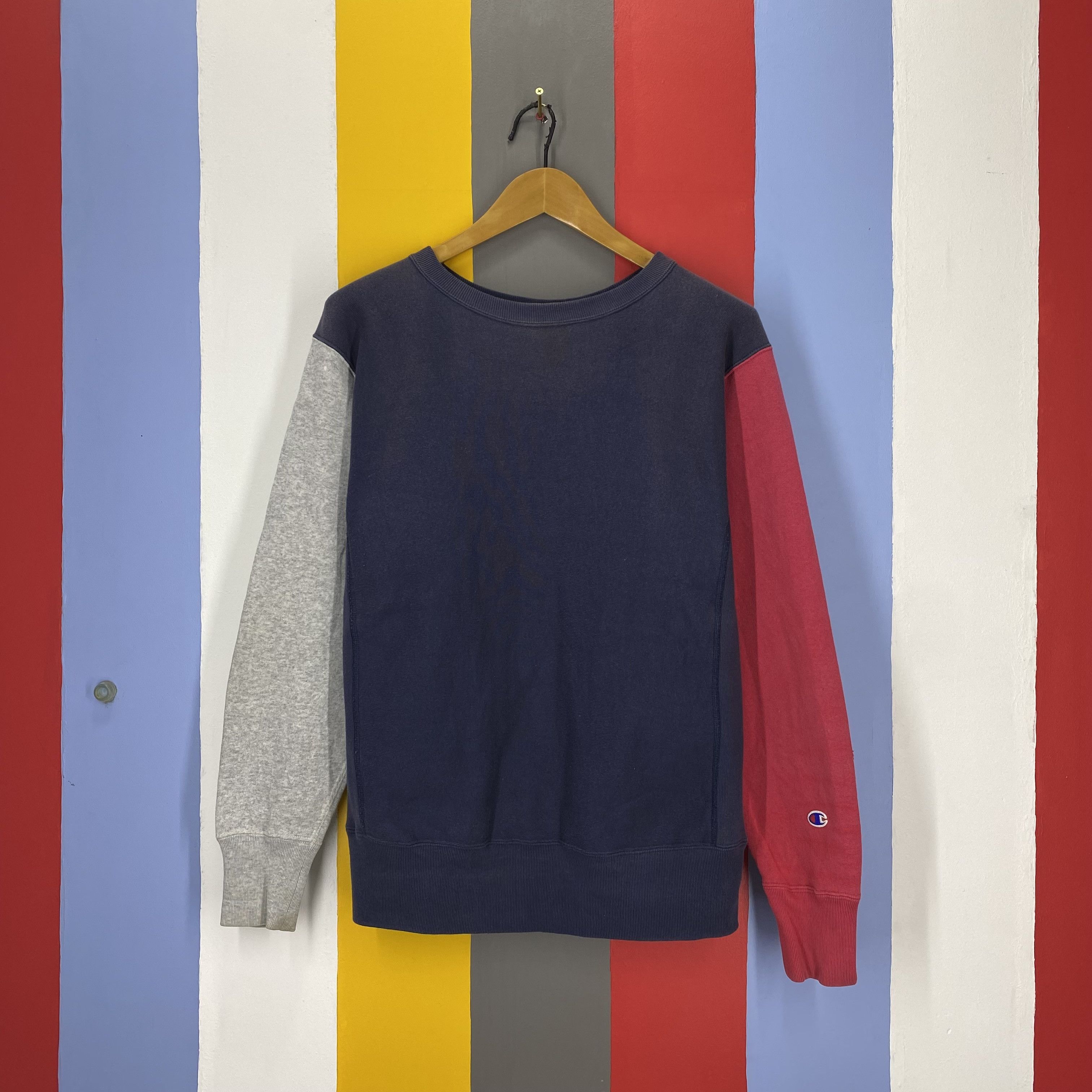 Champion tri color sweatshirt hotsell