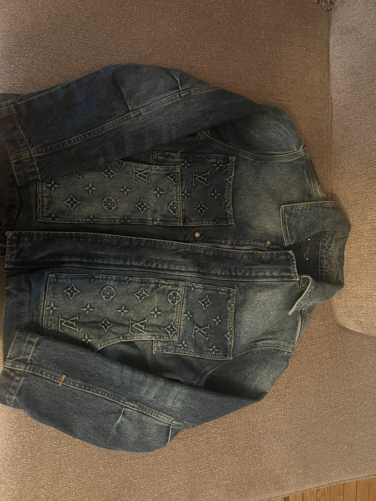 Louis Vuitton Louis Vuitton Carpenter Jean Jacket Size US S / EU 44-46 / 1 - 1 Thumbnail