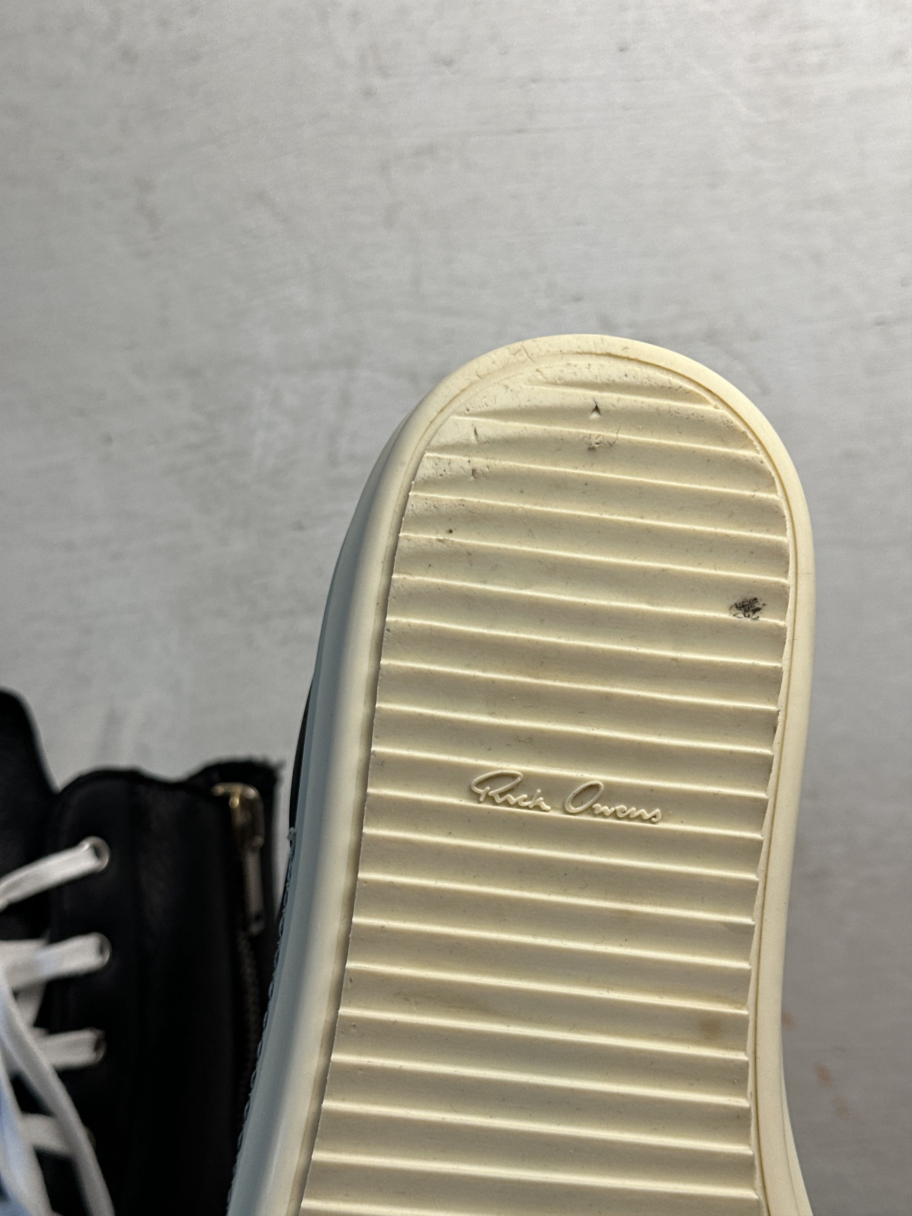 Rick Owens RARE Rick Owens AW14 Shearling High Top Ramones Size US 11 / EU 44 - 10 Thumbnail