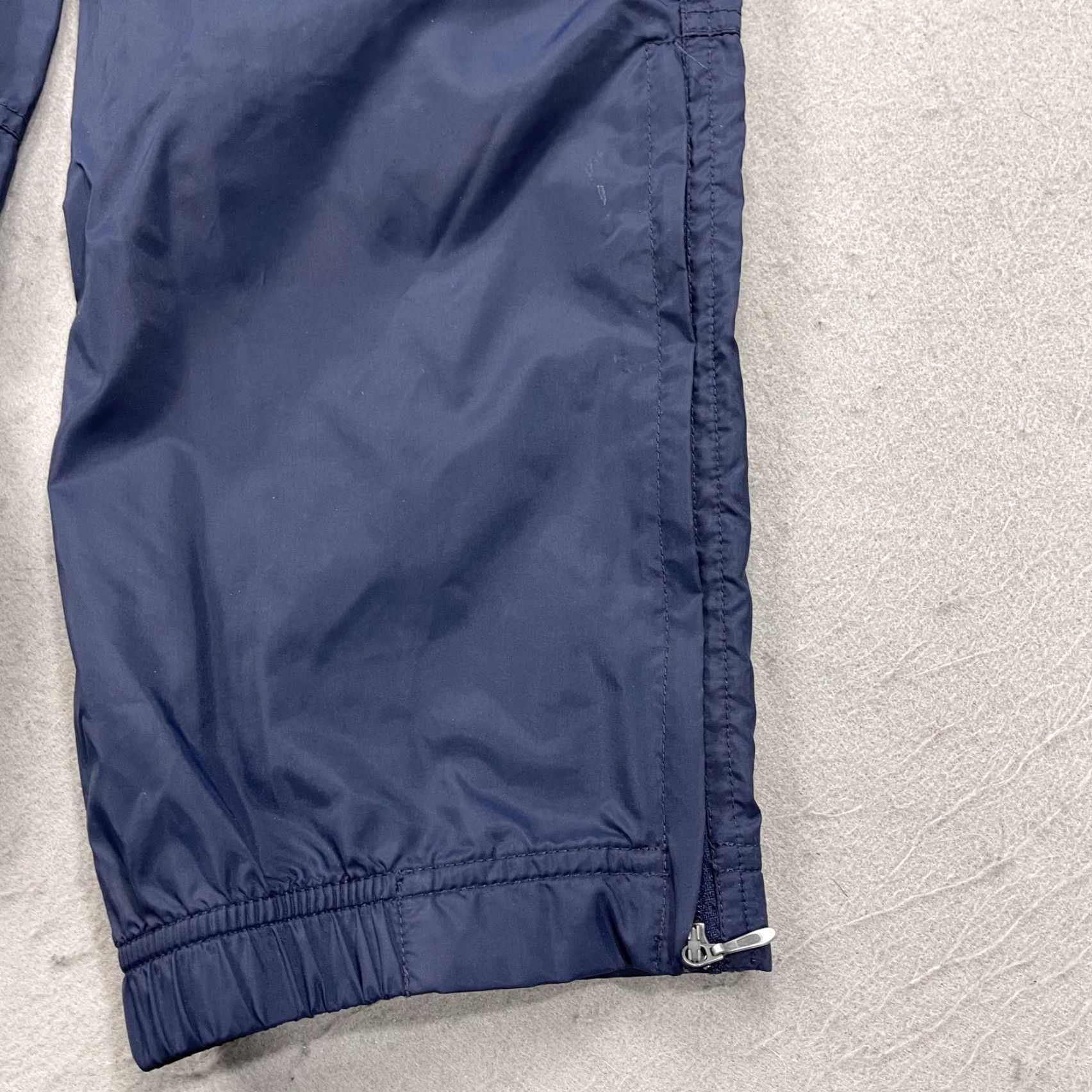 Nike VINTAGE Nike Track Pants Mens M Blue Nylon 90s Swish Zip Cuff Ankle 31in Inseam Pockets Activewear Gym & Training Size US 31 - 3 Thumbnail