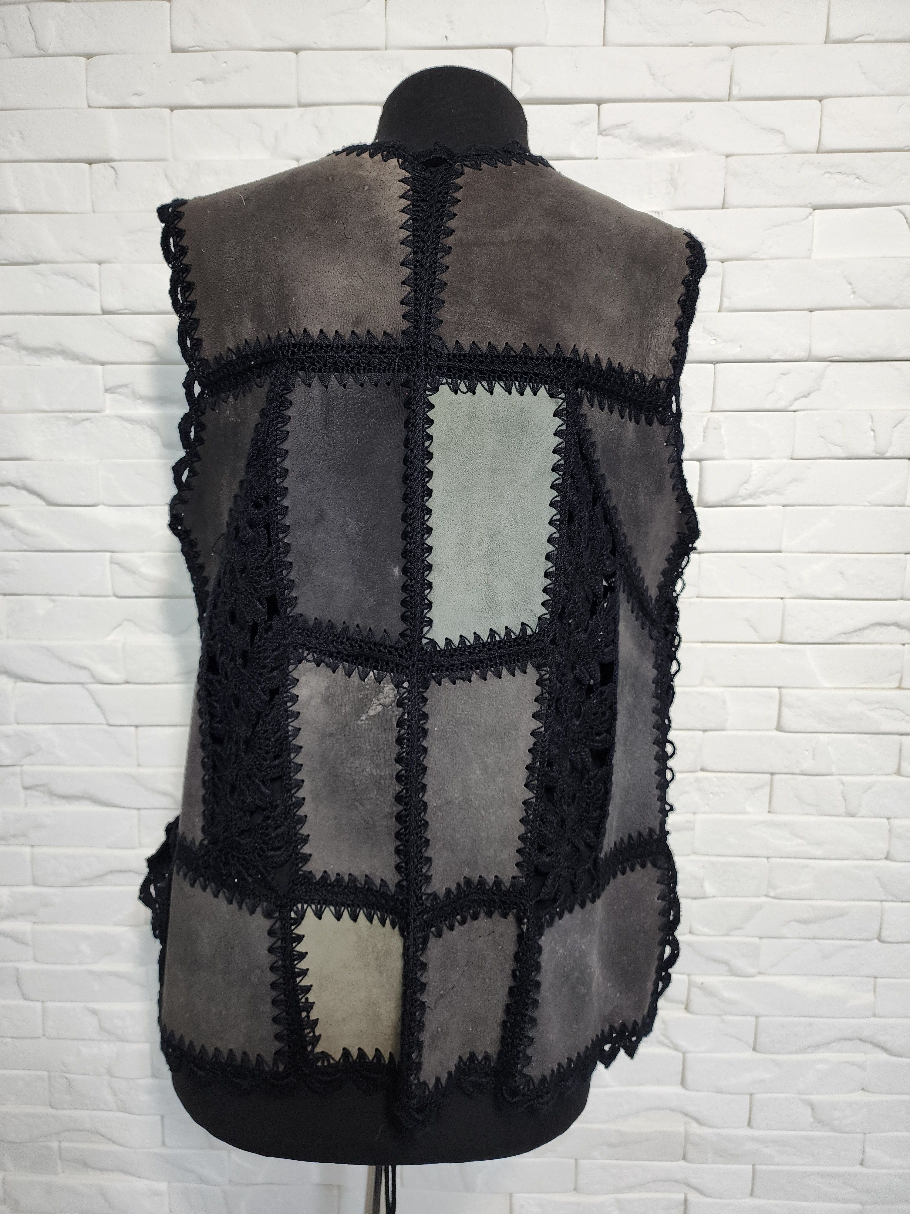 Handmade Black Leather Vest: Button-Up Lightweight Women's Vest Size XL / US 12-14 / IT 48-50 - 8 Thumbnail