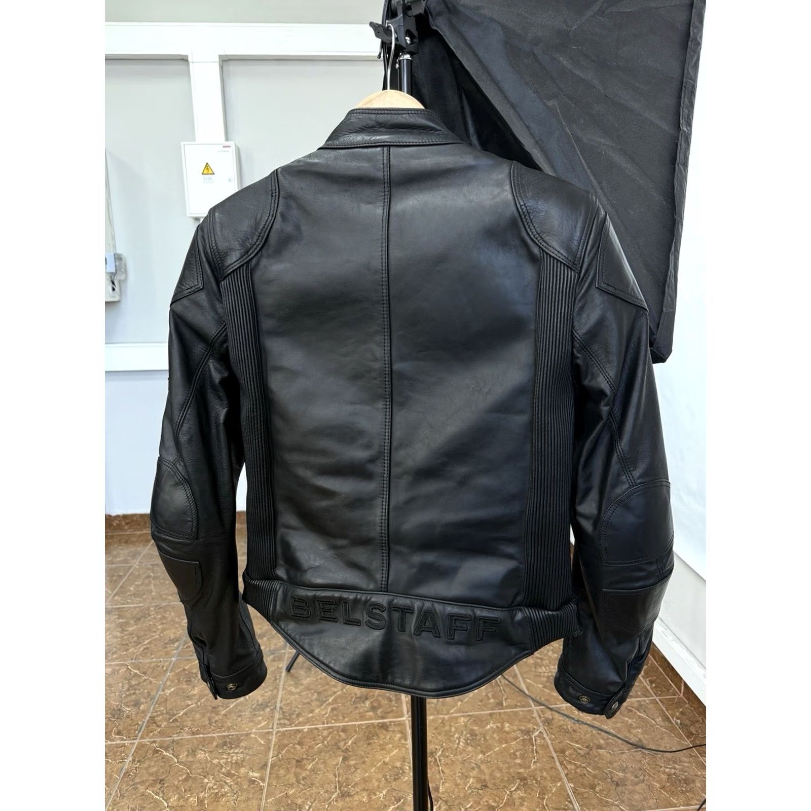 Belstaff Belstaff Leather Biker Jacket Rare 44 Mens Motorcycle Armor Shoulder Elbow Black Jacket Size US S / EU 44-46 / 1 - 3 Thumbnail