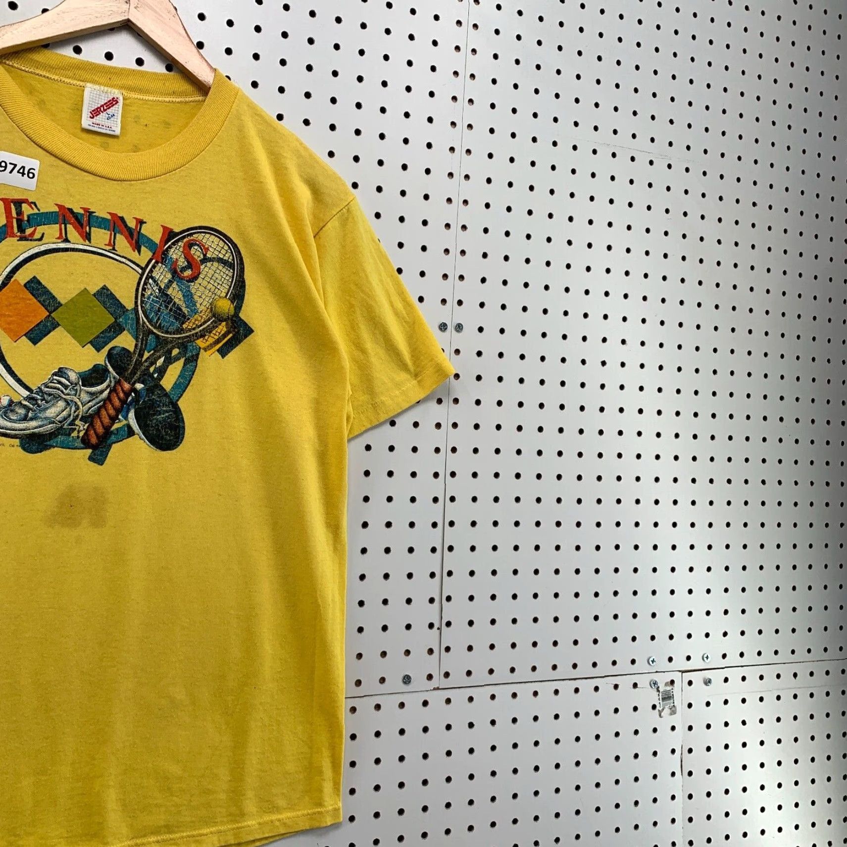 Jerzees VINTAGE Jerzees 90s Tennis Shirt Adult Large Yellow Graphic Print Single Stitch Racquet Mens Size US L / EU 52-54 / 3 - 4 Thumbnail