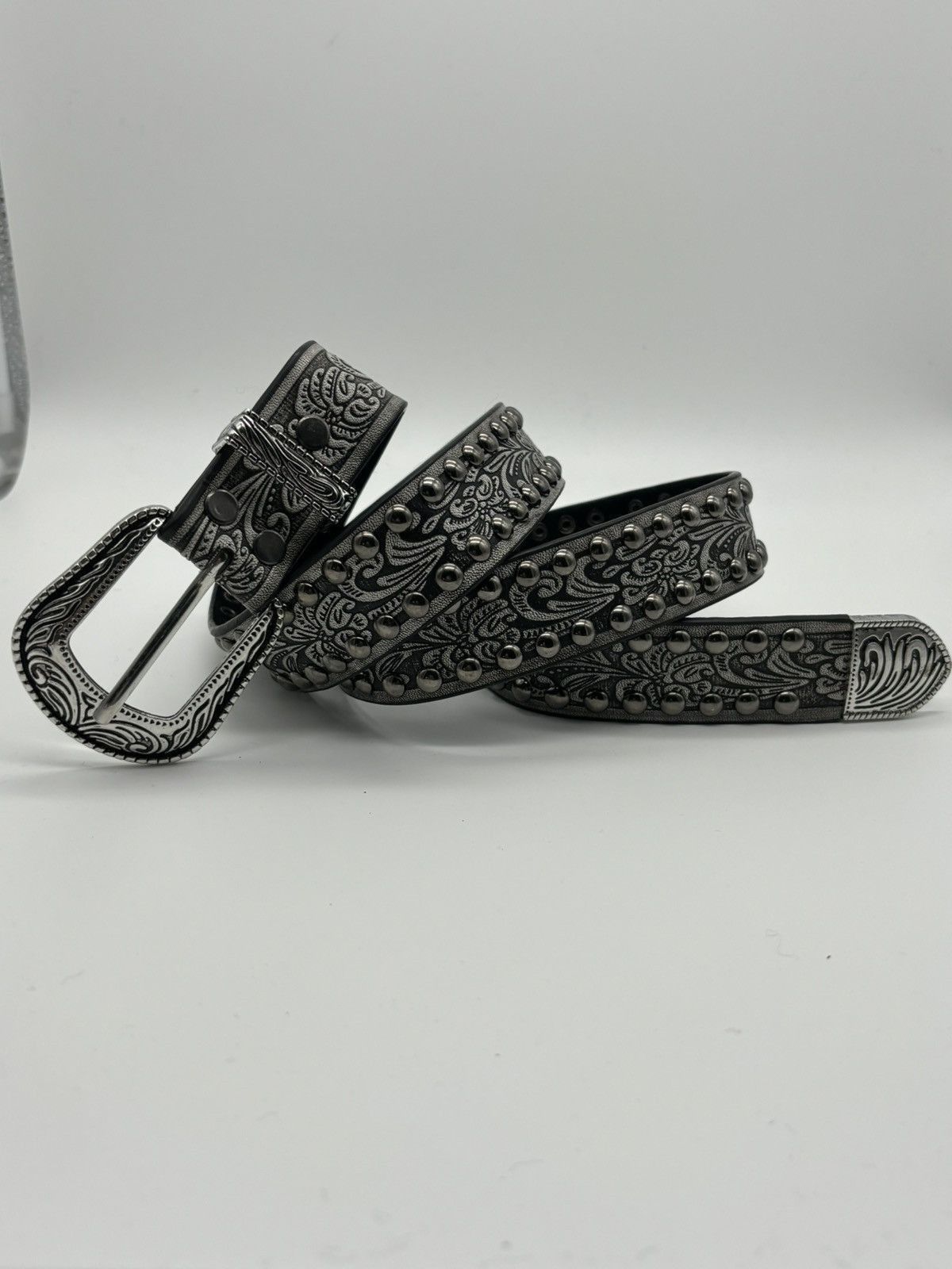 Japanese Brand Gothic Studded Belt (cement gray) Size ONE SIZE - 3 Thumbnail