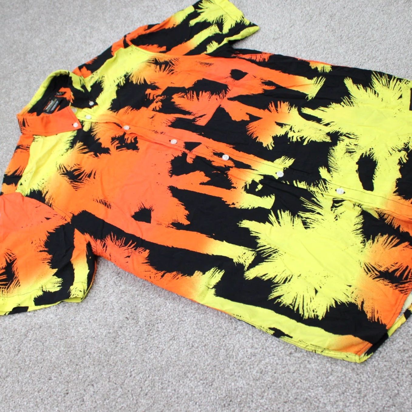 WeSC WESC Hawaiian Shirt Mens M Orange/Yellow S/S Button-Down Floral Casual Shirt Size US M / EU 48-50 / 2 - 6 Thumbnail