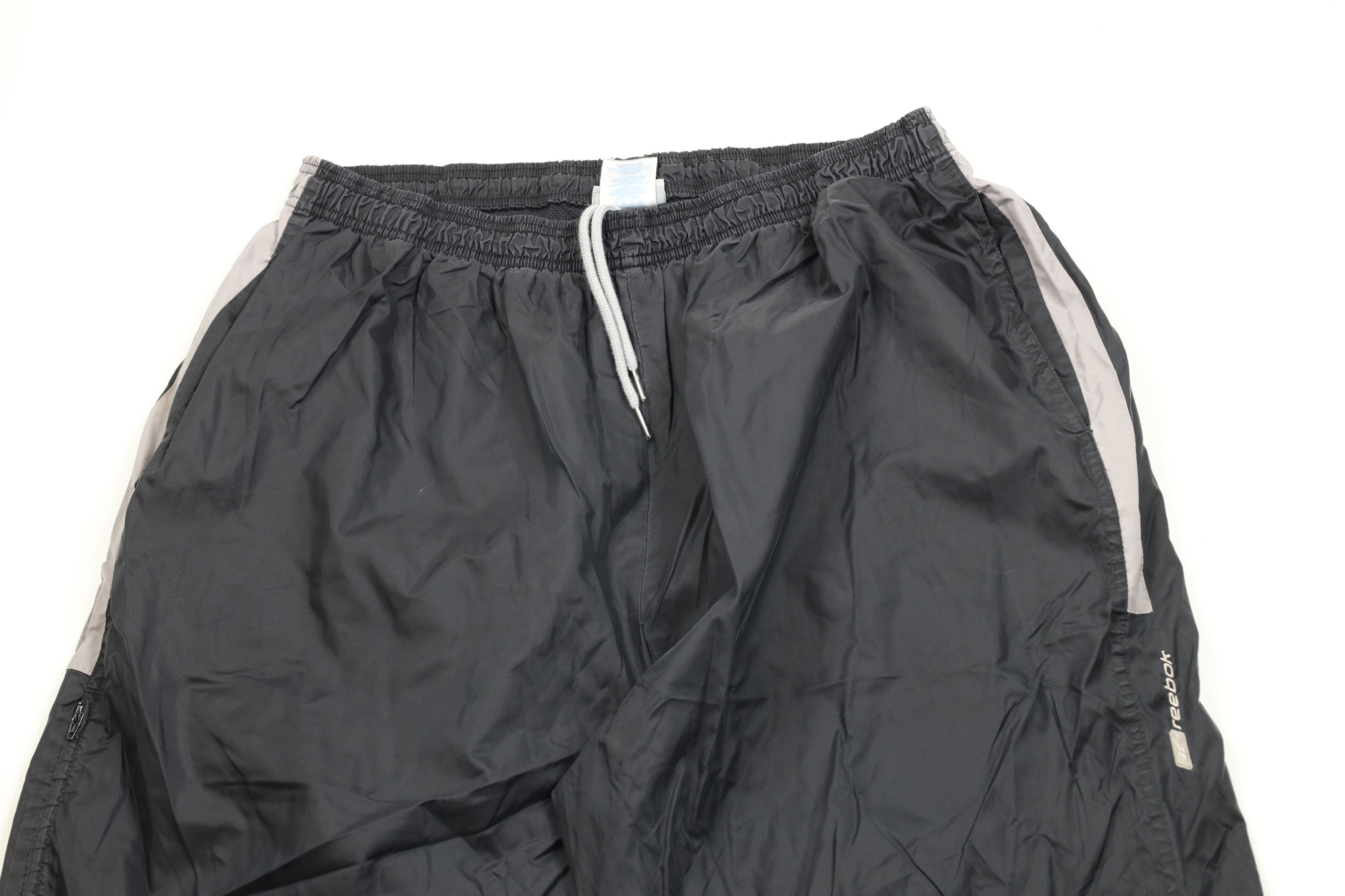 Reebok × Vintage Vintage 90s Reebok Block Lined Wide Leg Windbreaker Pants Size US 40 / EU 56 - 2 Thumbnail