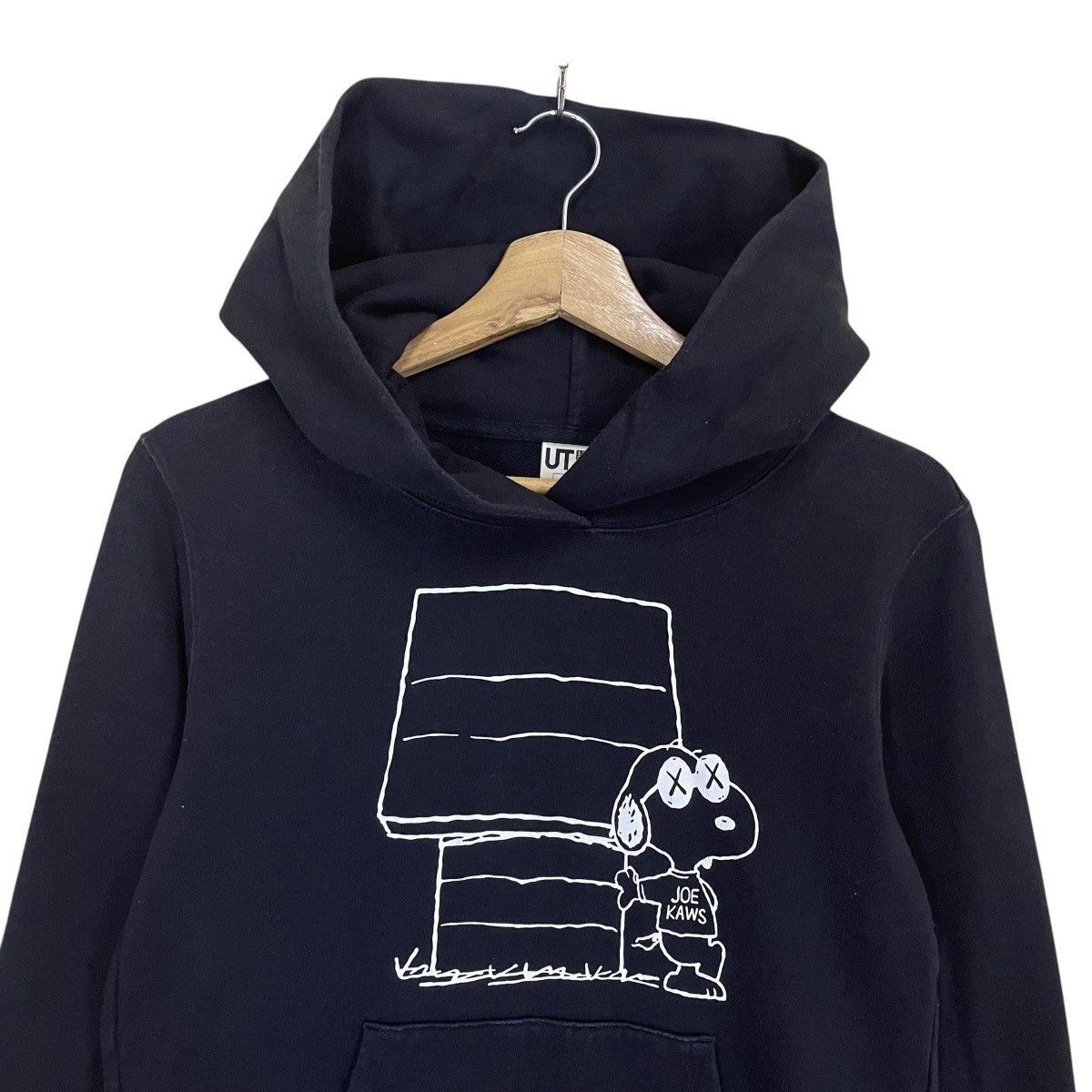 Designer × Japanese Brand × Kaws Peanuts Kaws Hoodie Japan Made. #O Size US S / EU 44-46 / 1 - 2 Thumbnail