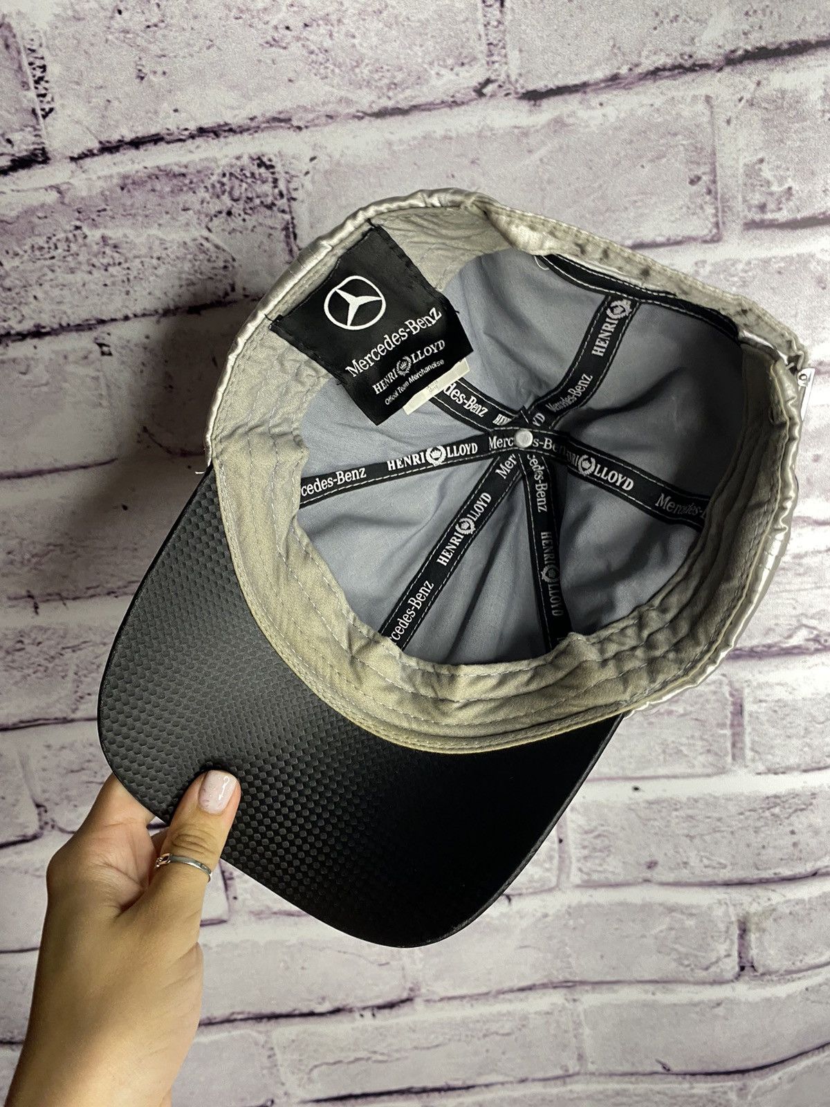 Mercedes-Benz Men's vintage Petronas Mercedes Benz F1 Henri Lloyd cap Size ONE SIZE - 8 Thumbnail