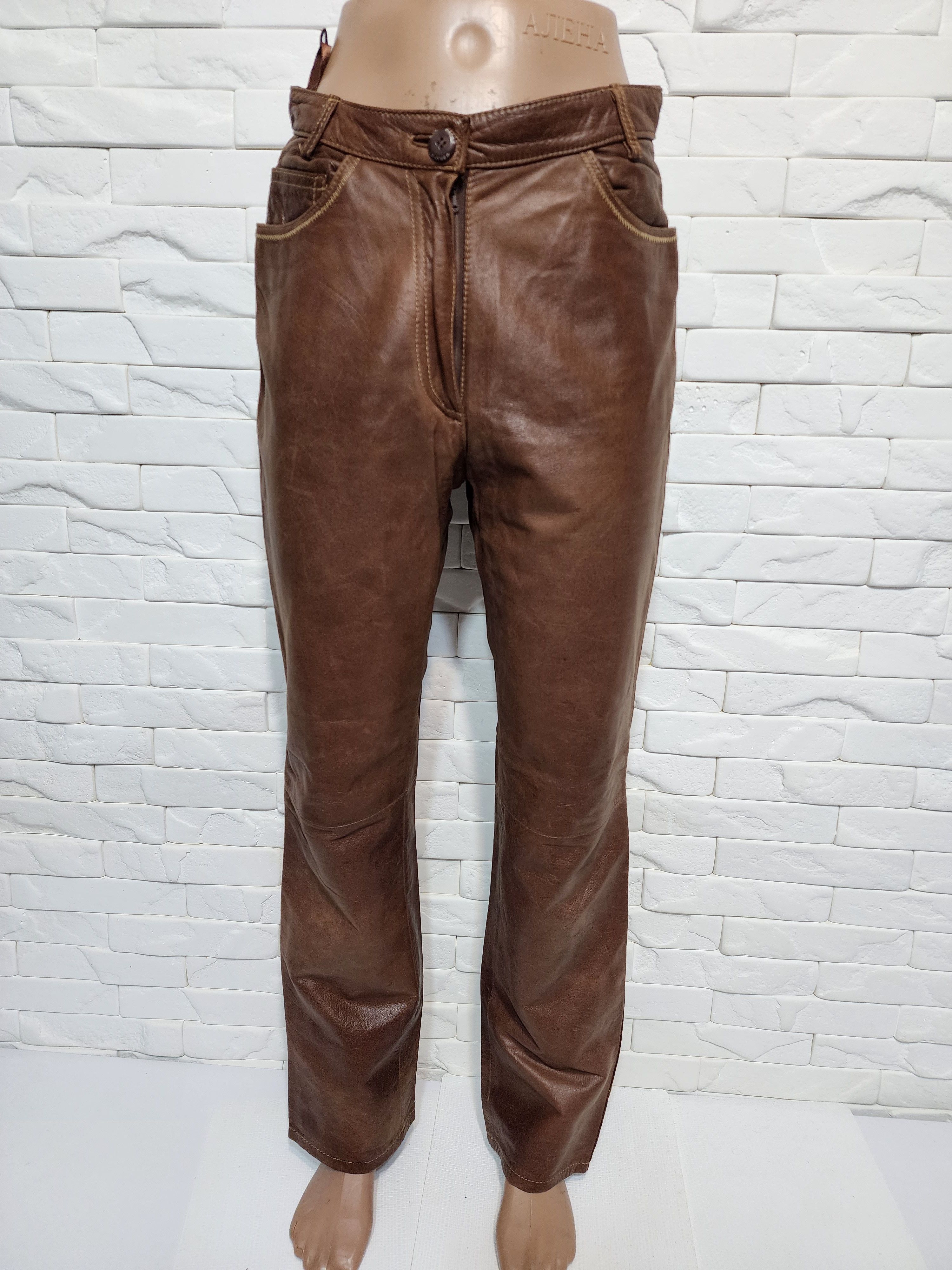 Genuine Leather Women's leather pants. Size 27" / US 4 / IT 40 - 1 Thumbnail