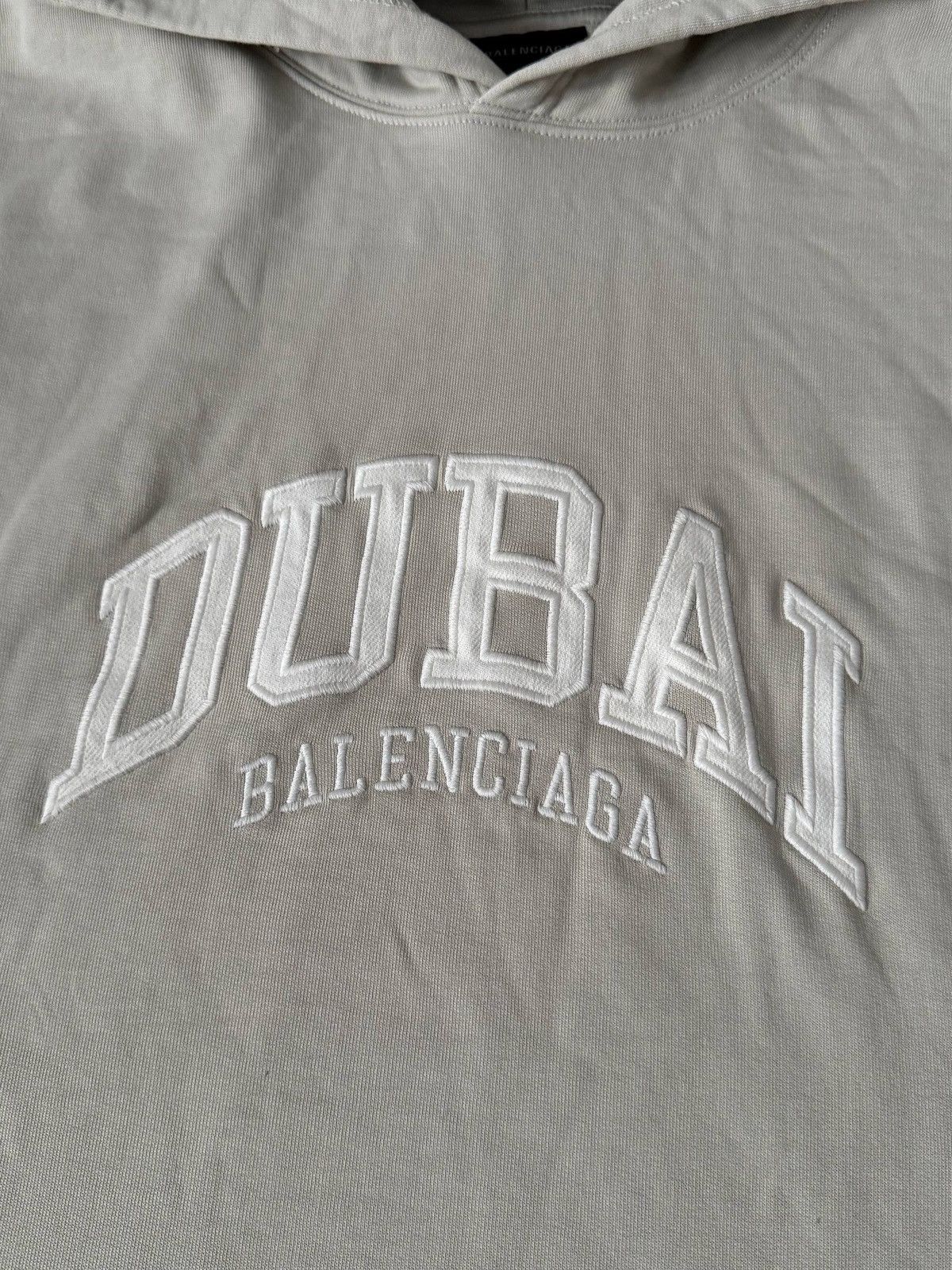 Balenciaga Balenciaga Cities Dubai Wide-fit Hoodie Size US L / EU 52-54 / 3 - 3 Thumbnail