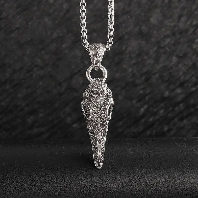 Vintage Crow Skull Hell Ghost Head Demon Pendant Necklace Size ONE SIZE - 1 Thumbnail