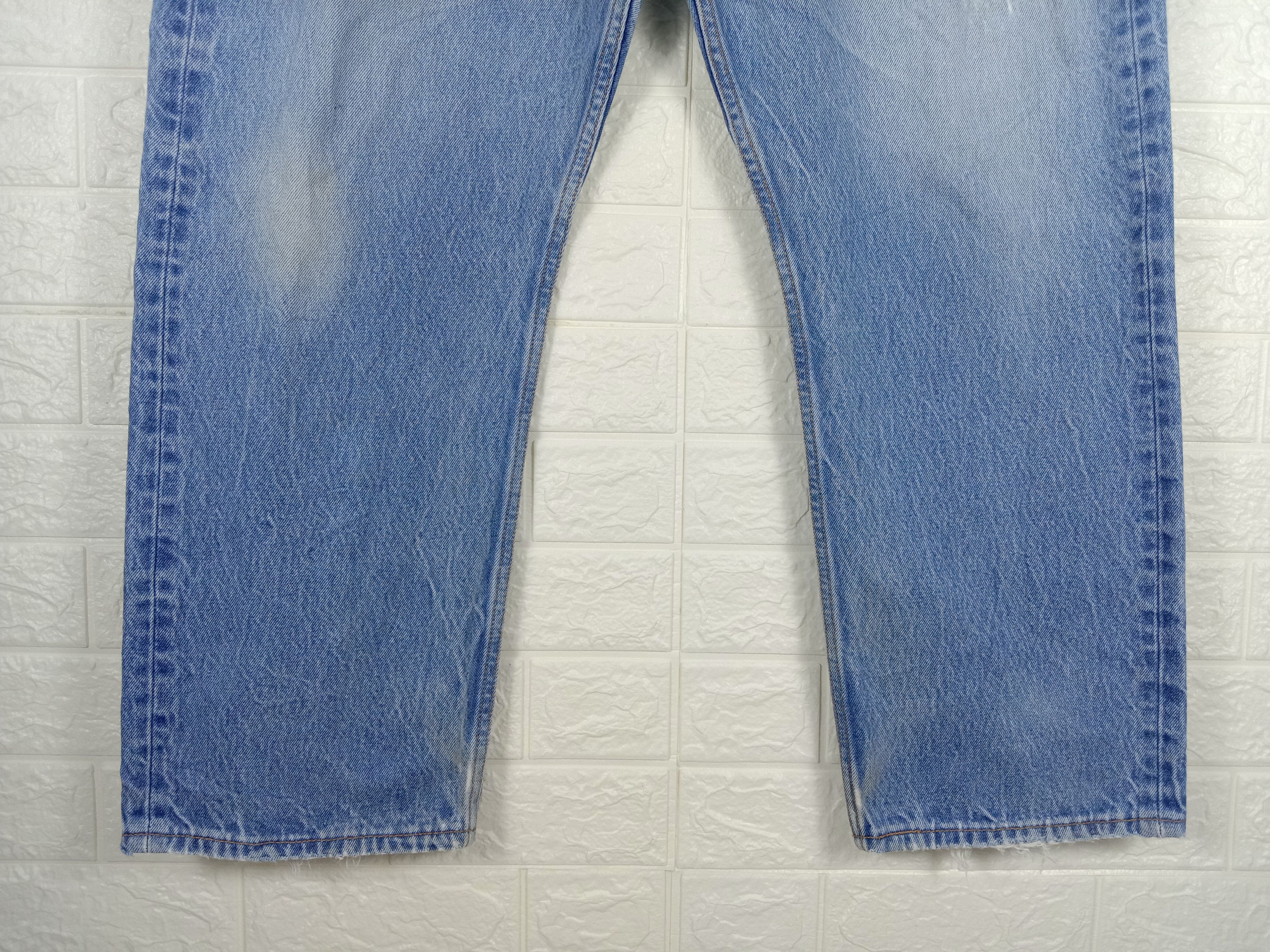 Levi's Vintage Levi's 501 Light Wash Jeans Distressed Denim Size US 40 / EU 56 - 4 Thumbnail