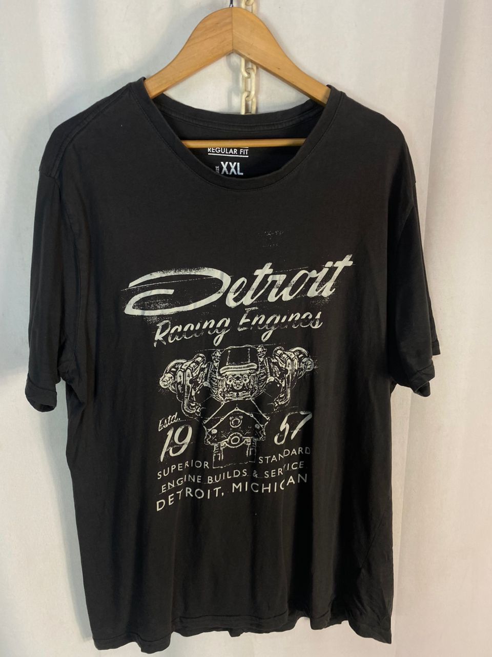 Other Detroit racing England printed tshirt Size US XL / EU 56 / 4 - 2 Thumbnail