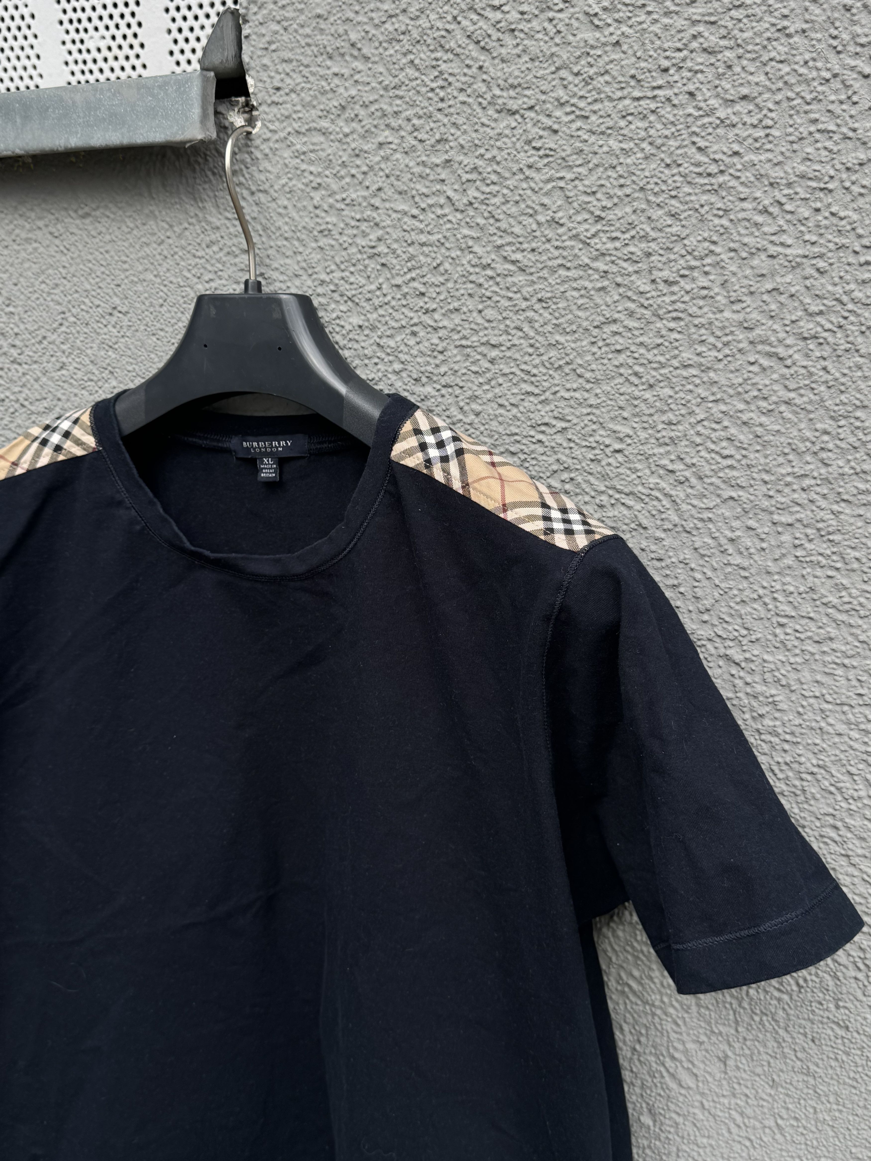 Burberry Burberry London T-shirt Check Navy Size L Size US L / EU 52-54 / 3 - 2 Thumbnail