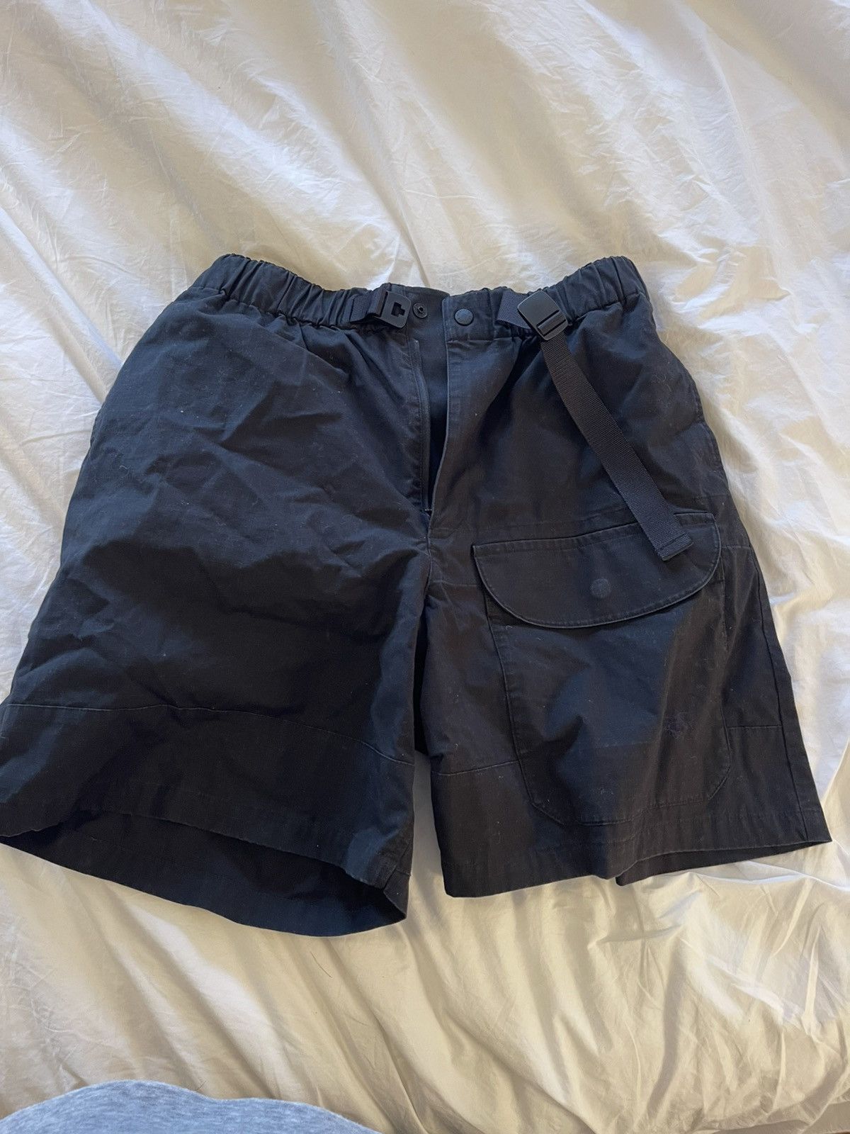 Descente Descente black shorts Size US 32 / EU 48 - 1 Thumbnail