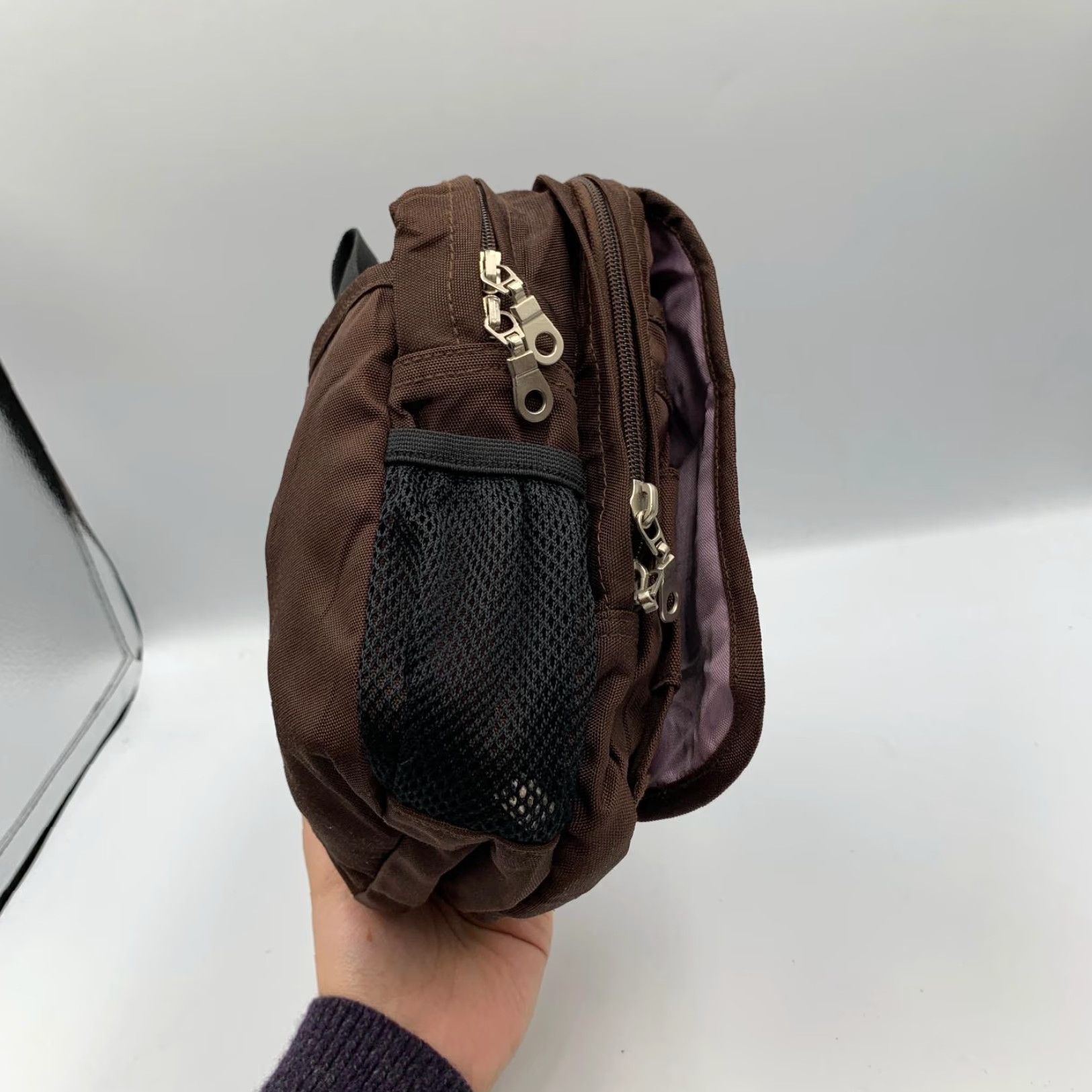 Eddie Bauer Eddie Bauer Travel Bag Brown Nylon Adjustable Crossbody Straps Mini Weekend Bag Unisex Adults 100% Nylon Travel Bag Brown Size ONE SIZE - 4 Thumbnail