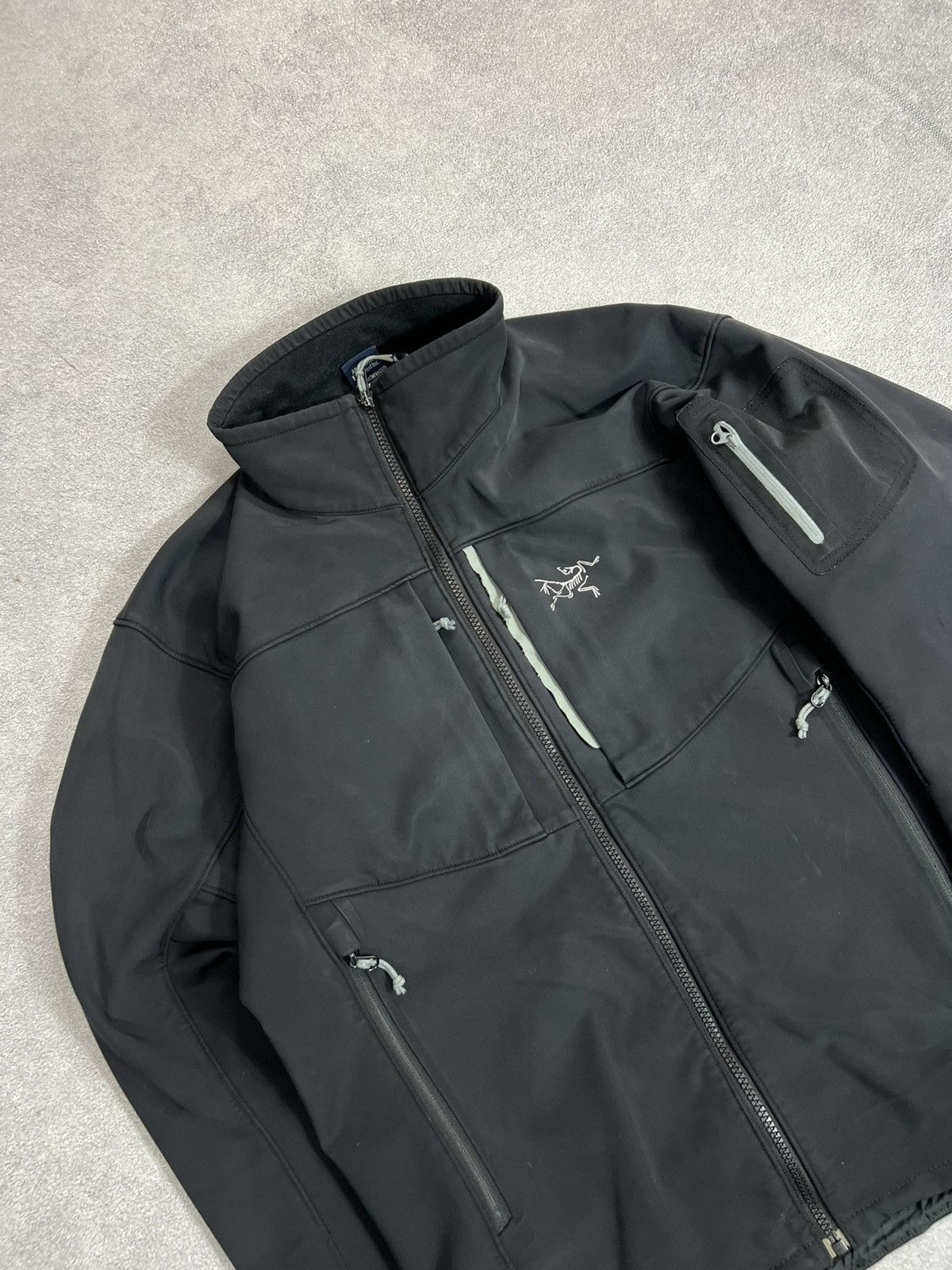Arc'teryx Vintage Arcteryx Softshell Black Outdoor Style Jacket Size US M / EU 48-50 / 2 - 8 Thumbnail