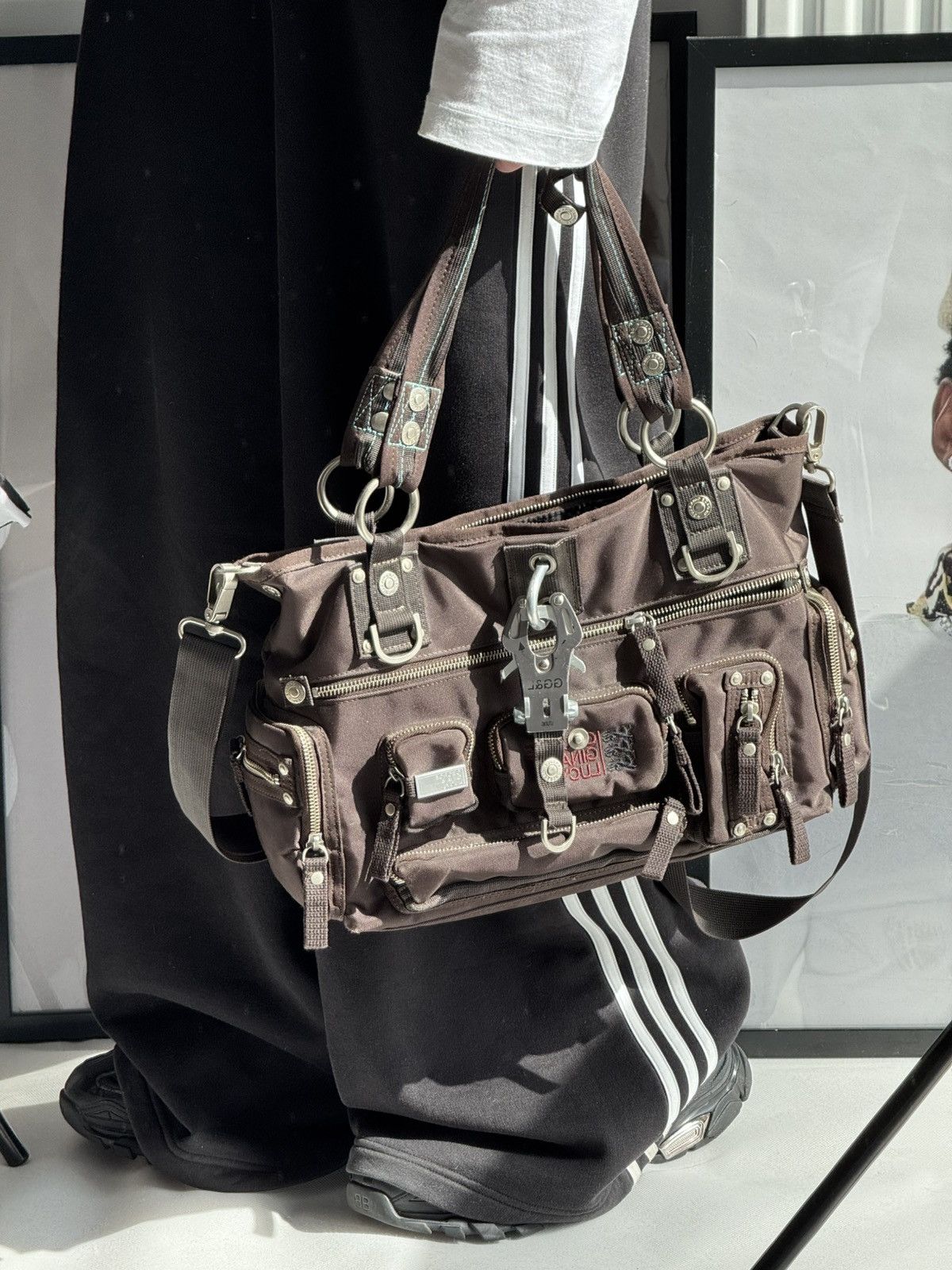 George Gina & Lucy × Japanese Brand Very Rare George Gina & lucy Y2k Alyx Bag Crossbody Handbag Size ONE SIZE - 24 Thumbnail