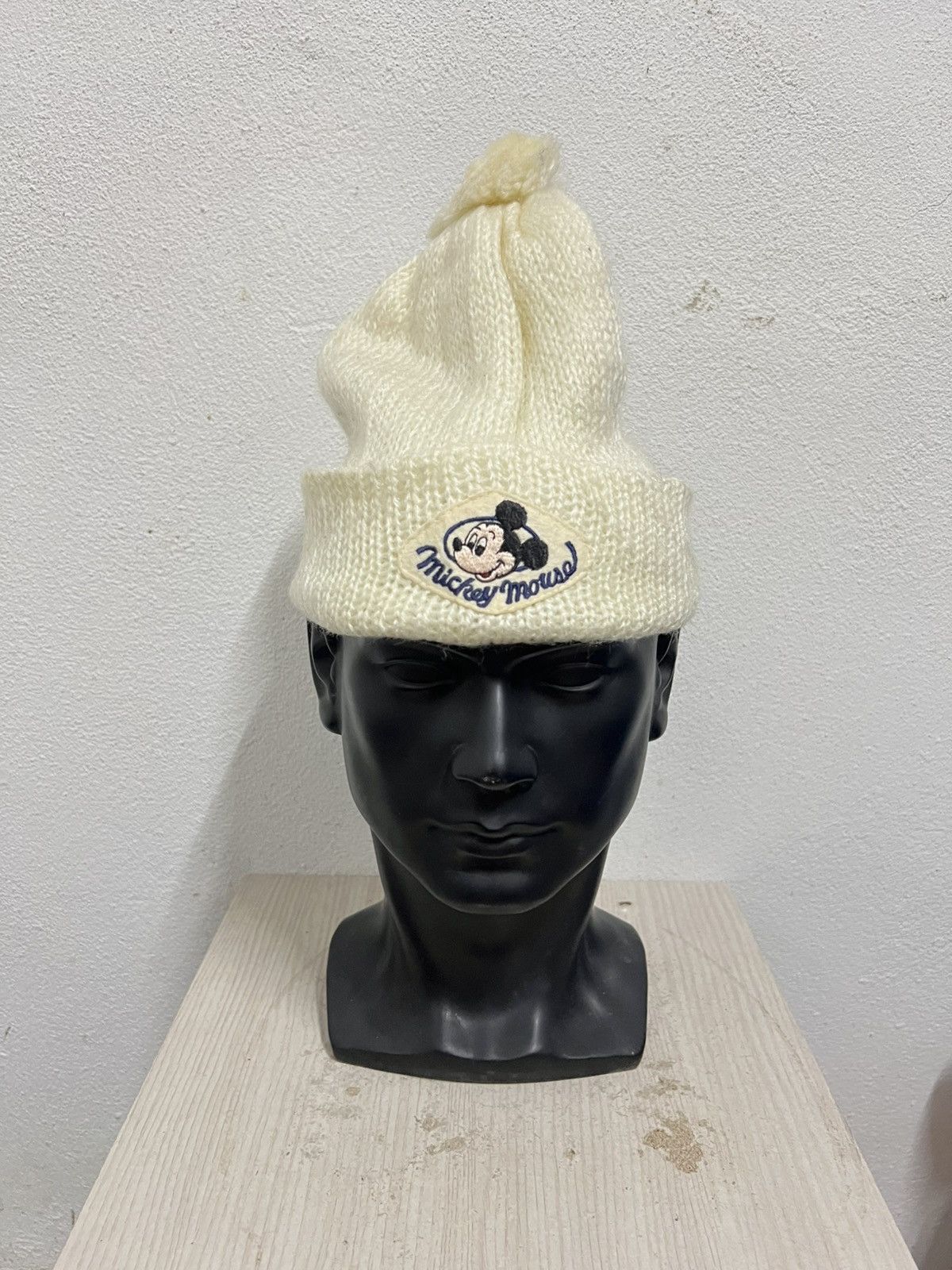 Mickey Mouse Vintage Mickey Mouse Disney Cartoon Beanie Hat Size ONE SIZE - 2 Thumbnail
