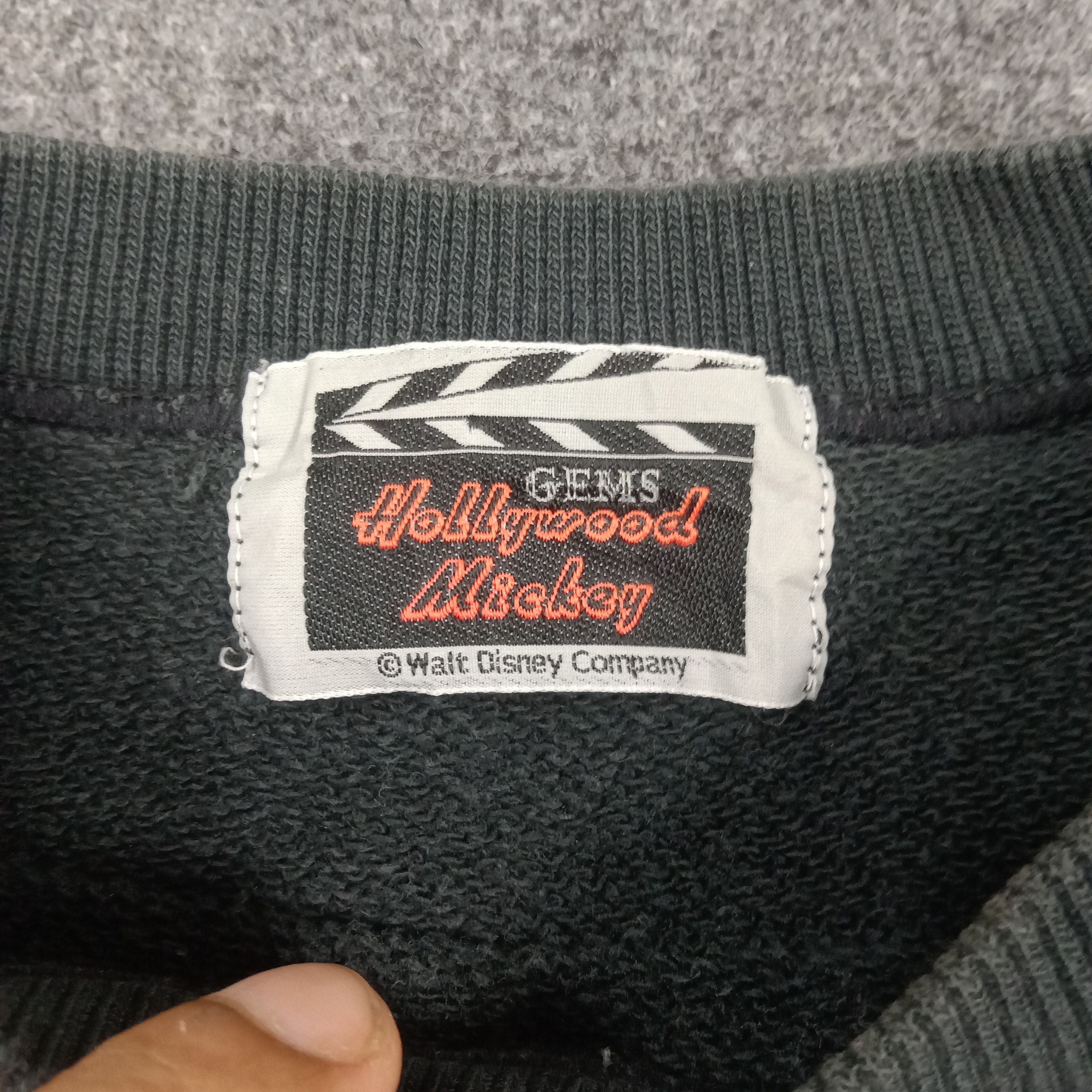 Disney 90's Gems Hollywood Mickey Mouse Sweatshirt C291N33 Size US M / EU 48-50 / 2 - 3 Thumbnail