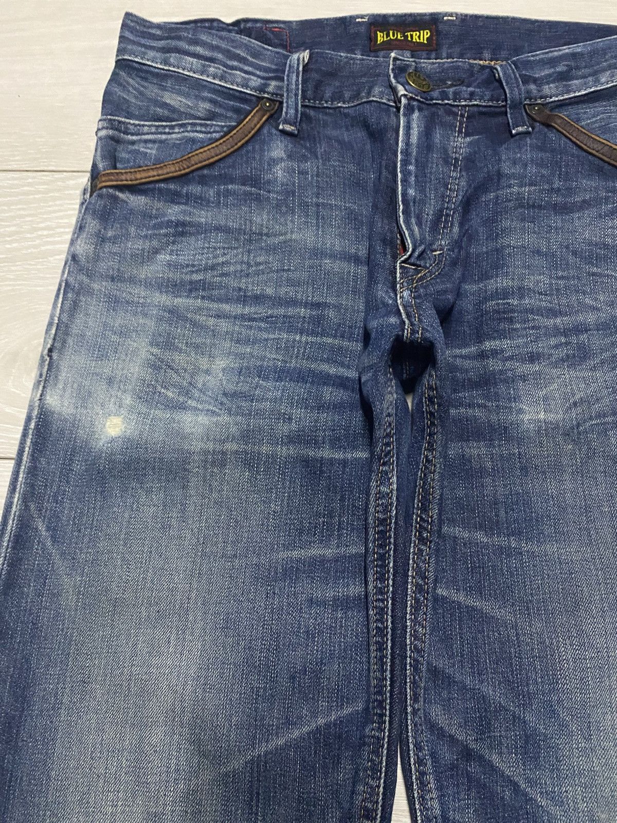 Edwin Vintage Edwin Blue Trip Hybrid Distressed Loose Jeans Size US 31 - 7 Thumbnail