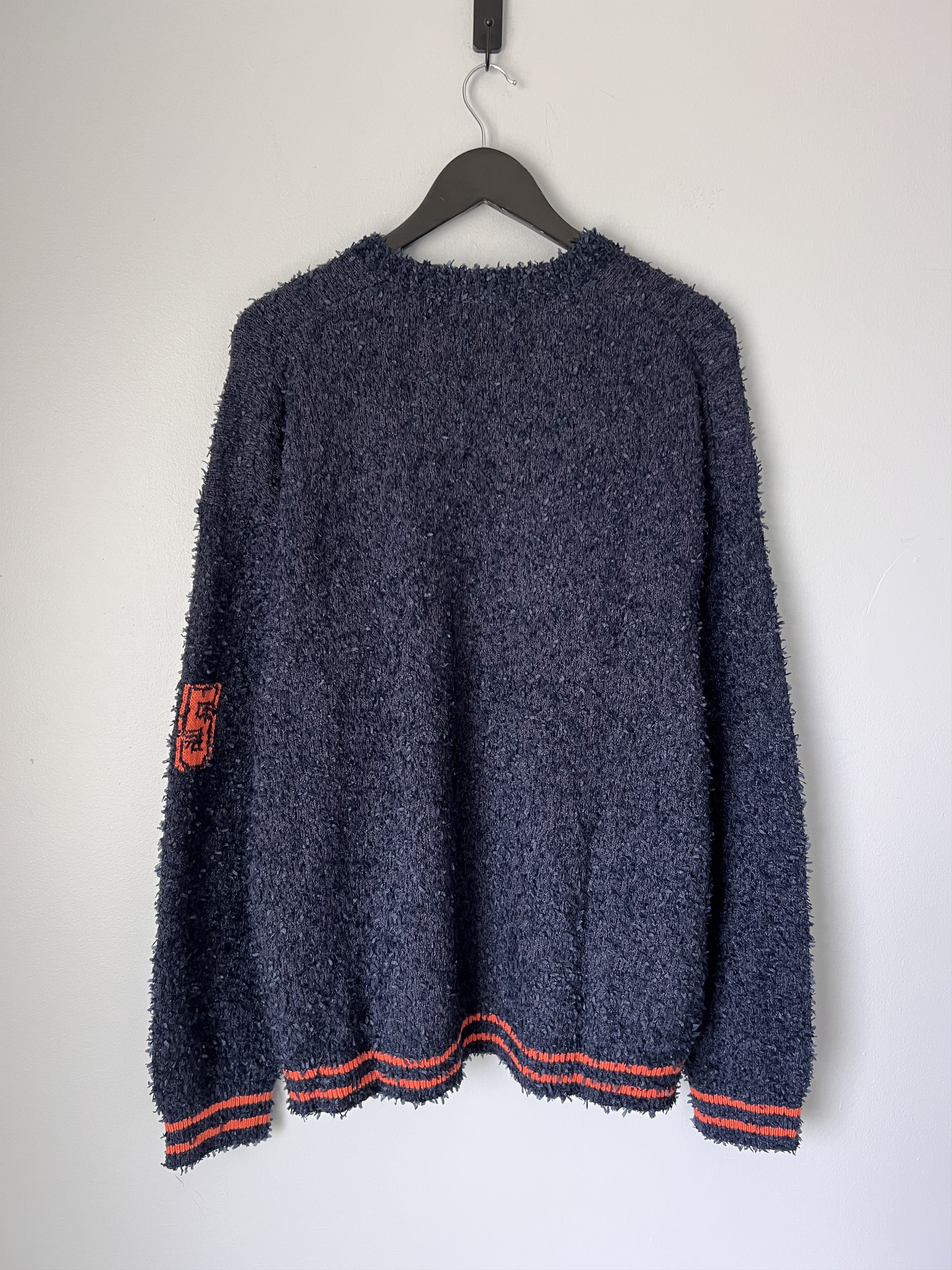 Supreme Supreme Textured Arc Logo Sweater in Navy Size US XL / EU 56 / 4 - 4 Thumbnail