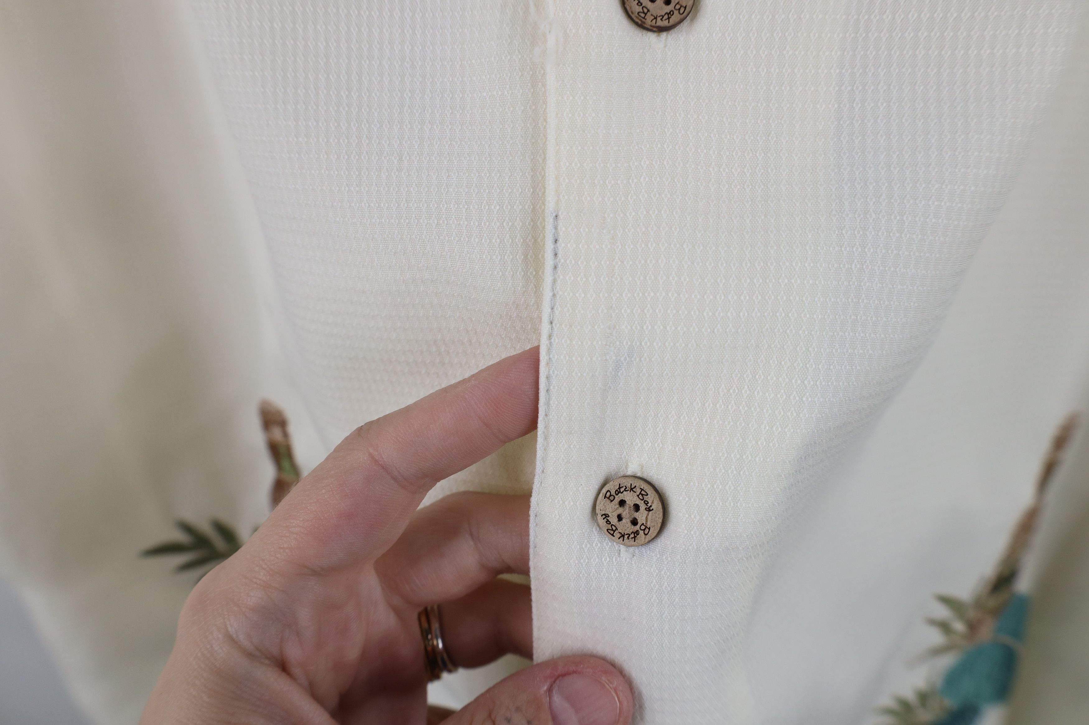Vintage Vintage 90s Streetwear Beer Beach Luau Button Shirt Cream Size US XXL / EU 58 / 5 - 10 Thumbnail