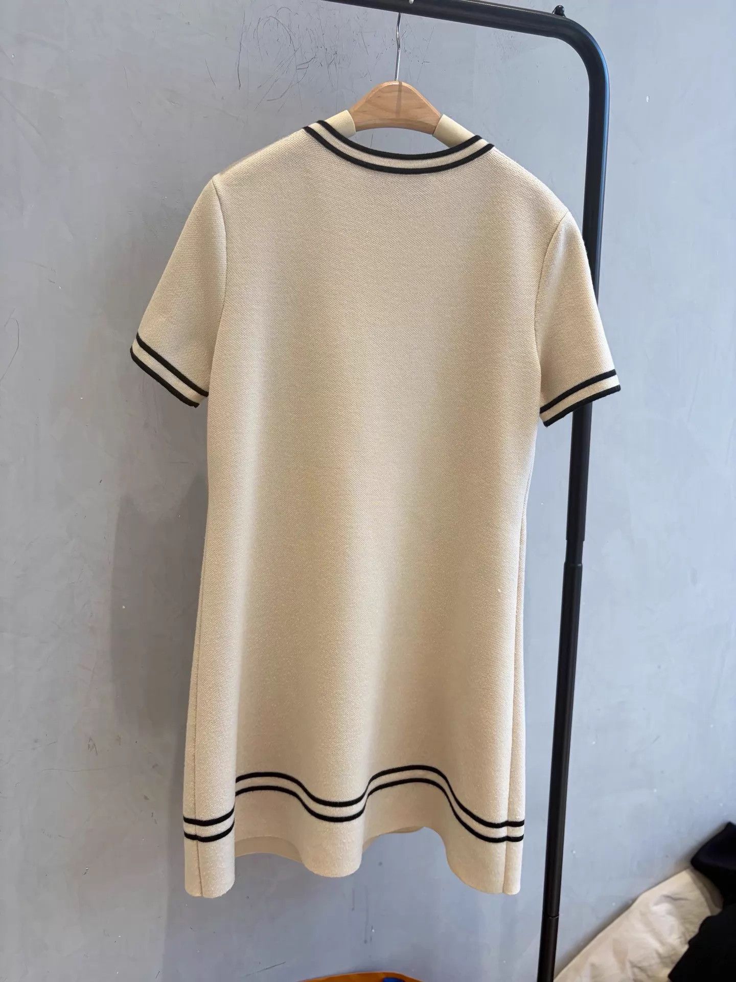 Gucci Gucci Classic Knit Short Sleeve Dress Vintage Size S Size S / US 4 / IT 40 - 5 Thumbnail