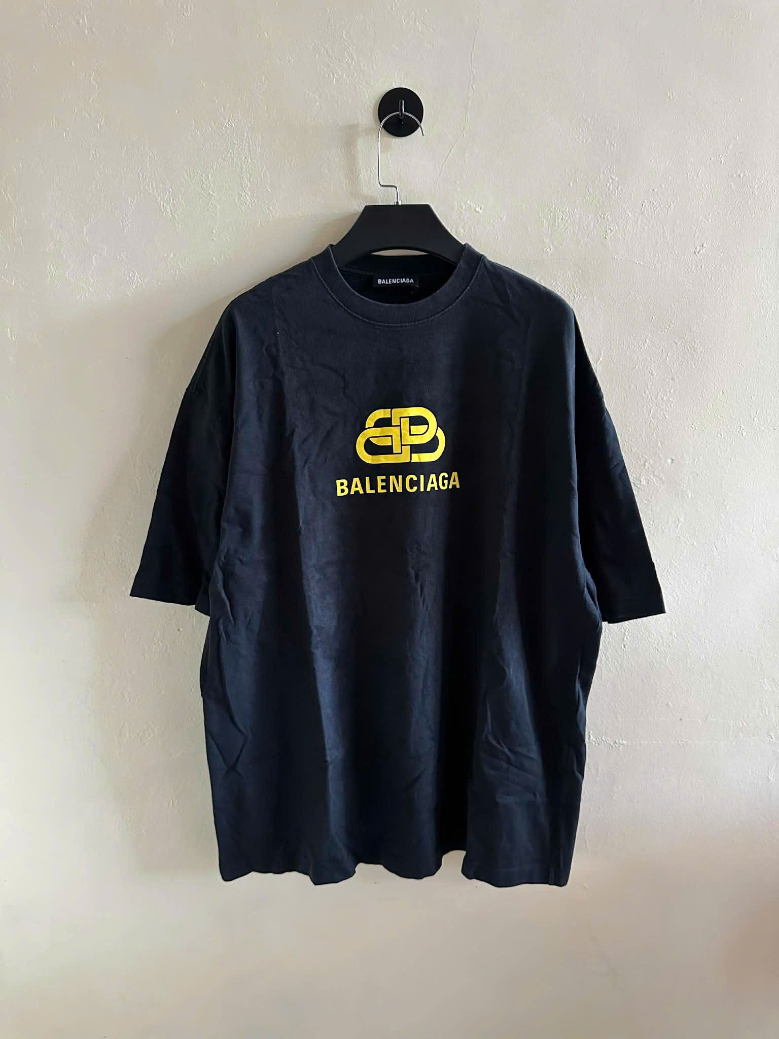 Balenciaga BALENCIAGA T SHIRT Size US L / EU 52-54 / 3 - 1 Thumbnail